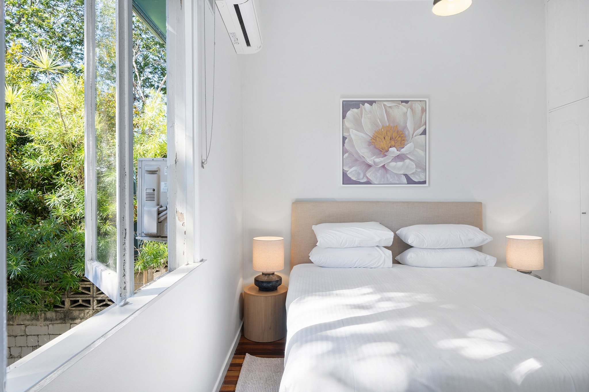 Bright 3-Bed with Garden by Banks Street Reserve