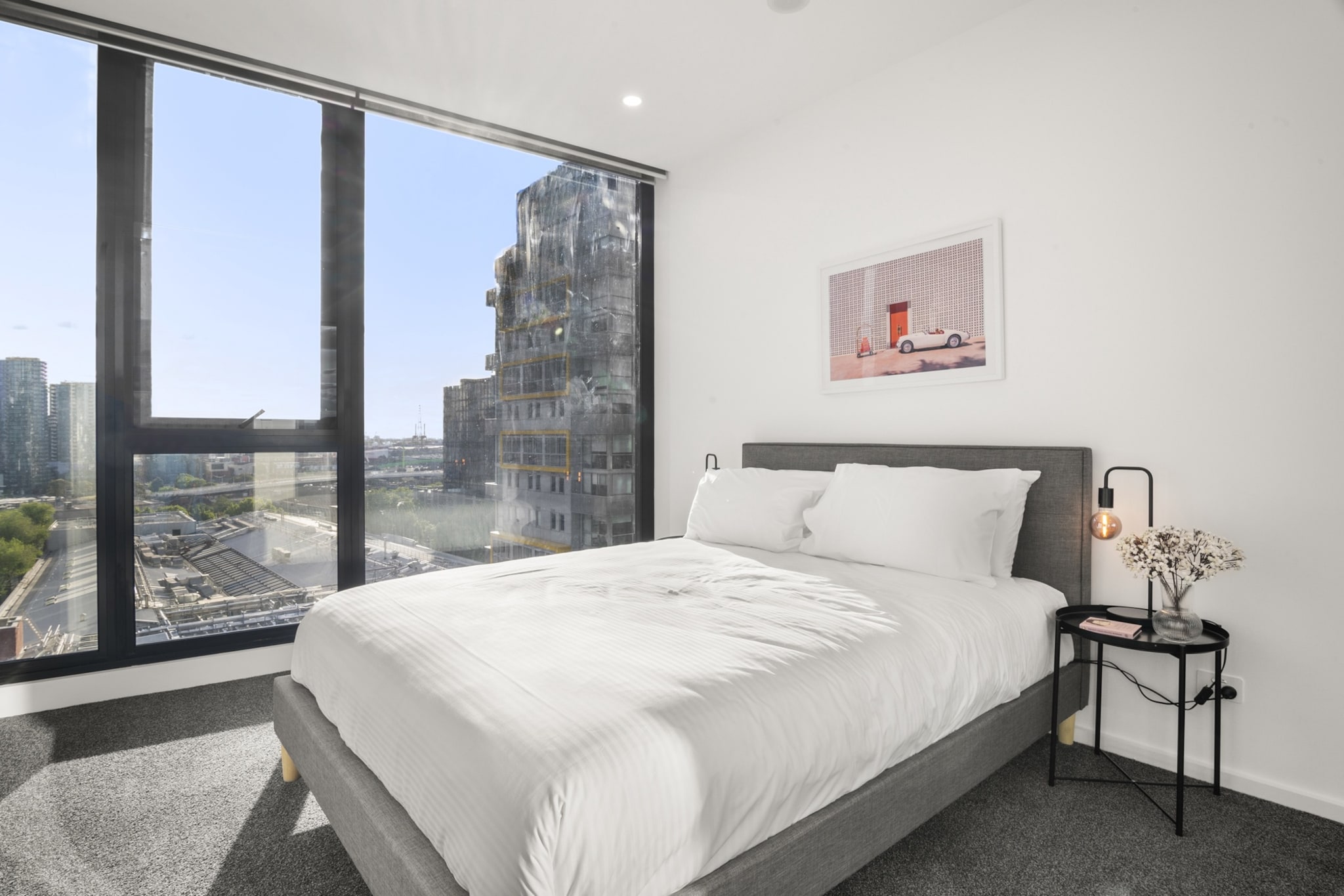 Elevator, Hot Water, Internet Access DSL, Wardrobe, Kitchen(stove, electric kettle, coffee machine, oven, microwave, dishwasher, fridge, dishes and cutlery, Wine glasses), bedroom(Bed Linen, Room-darkening shades, Queen Bed), bedroom(Queen Bed), bathroom(hairdryer, Towels/Sheets (Incl.), shampoo, body soap, Conditioner, Shower gel), First Aid, Play area, TV, tumble dryer, washing machine, balcony or terrace, heating, air conditioning, iron, Essentials, Carbon monoxide detector, Downtown, Long term stays allowed, Town