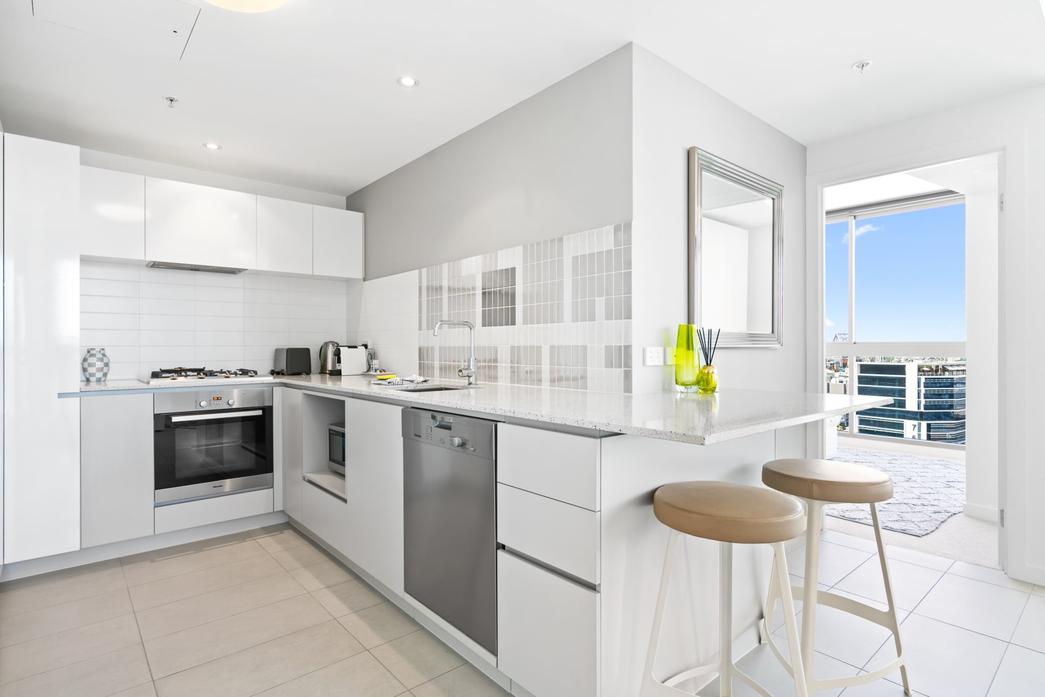 Bed Linen, Desk, Elevator, Hot Water, Internet Access DSL, Wardrobe, Living room(TV, seating area, air conditioning), Kitchen(stove, electric kettle, toaster, coffee machine, oven, microwave, dishwasher, fridge, dishes and cutlery), bedroom(air conditioning, Queen Bed), bedroom(air conditioning, Queen Bed), bathroom(shower, washbasin, toilet, hairdryer, Towels/Sheets (Incl.), shampoo, Essentials), bathroom(shower, washbasin, toilet, hairdryer, Towels incl., shampoo, Essentials), First Aid, Play area, tumble dryer, washing machine, heating, iron, Dedicated workspace, Carbon monoxide detector, Long term stays allowed, Room-darkening shades, Town, Wine glasses