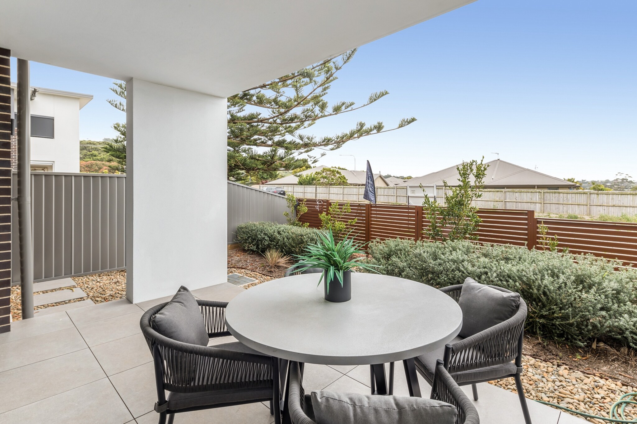 Lovely 3-Bed with Alfresco Dining