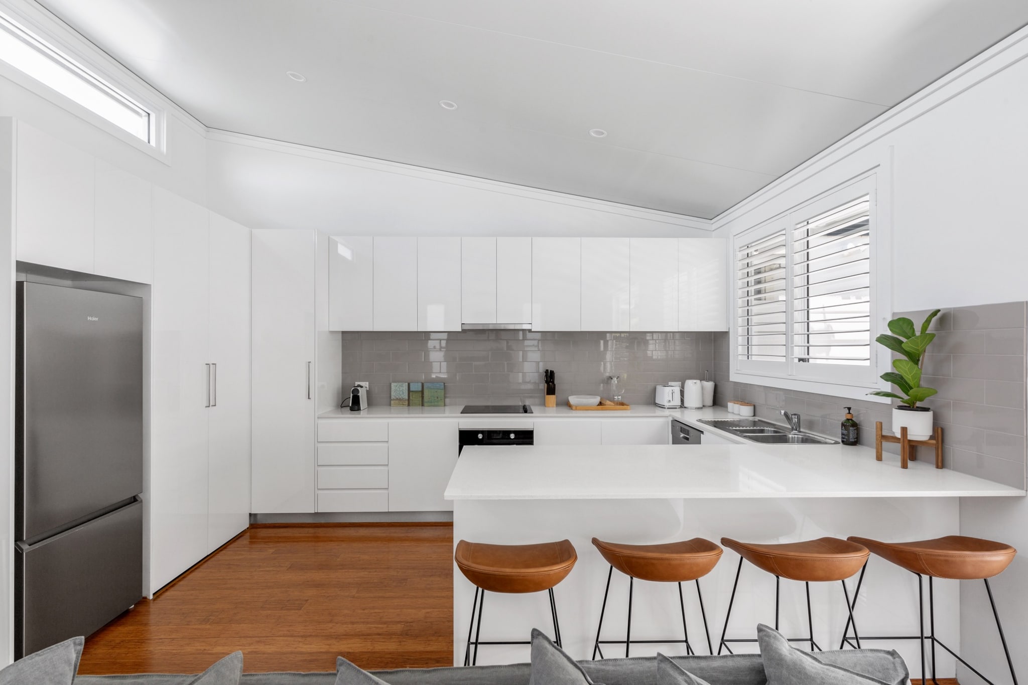 Relaxing 2-Bed Home Close to Beaches and Parks