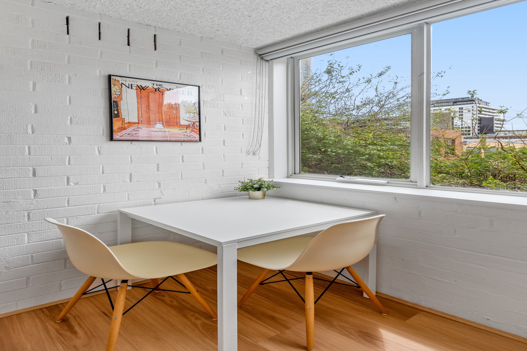 Cozy 1BR Stay in South Yarra with Parking & Wi-Fi