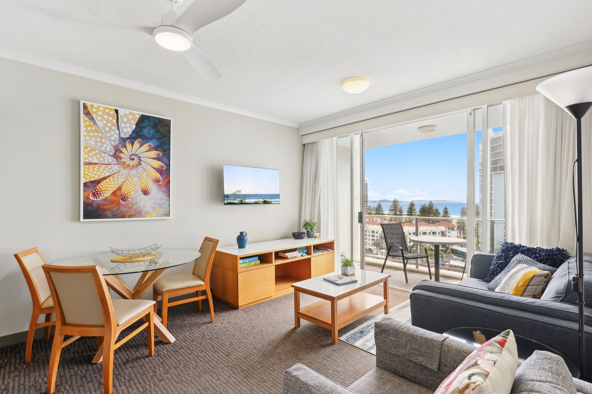 Coastal 1-Bed Escape Located in Twin Towns