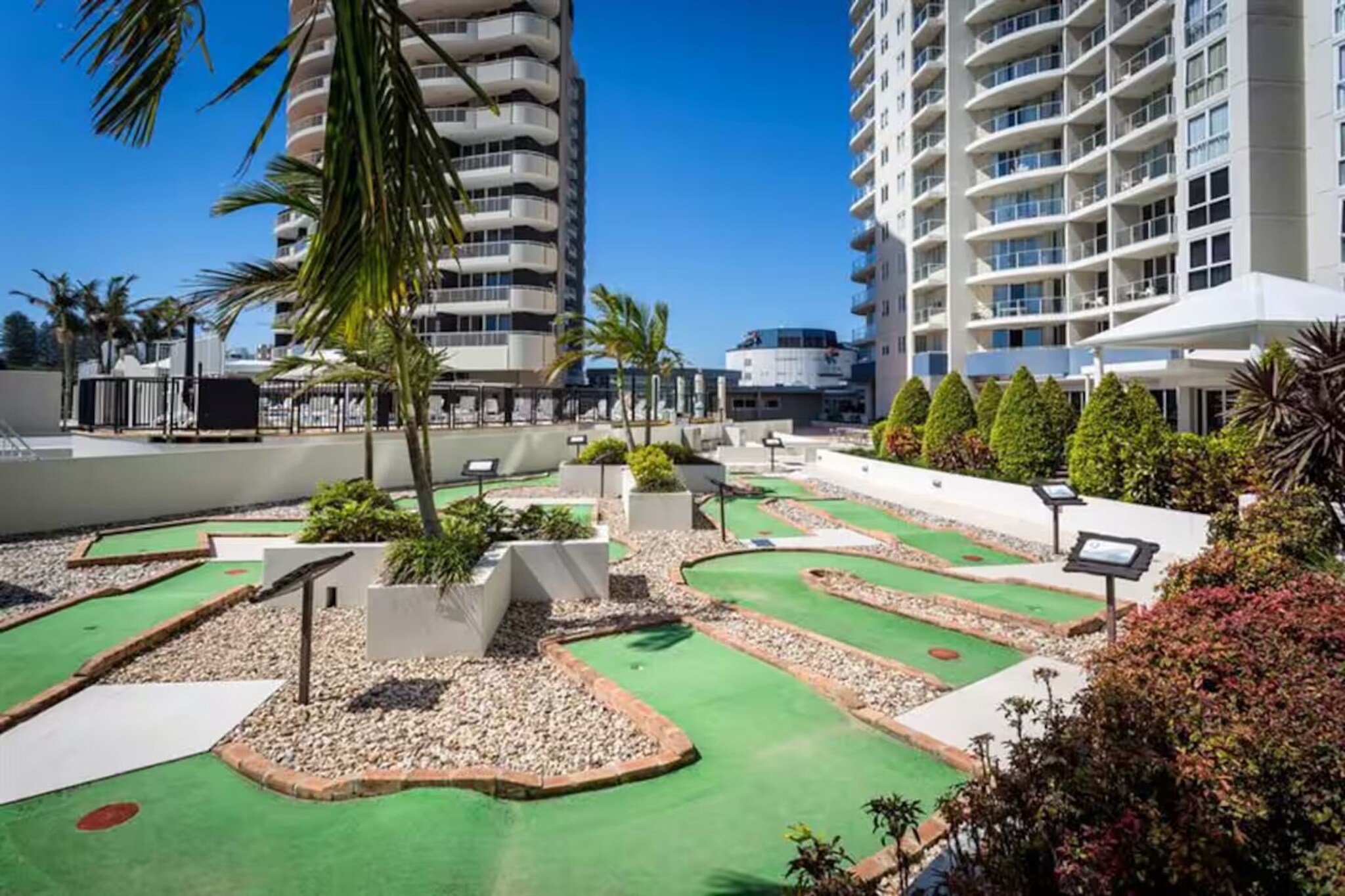 Coastal 1-Bed Escape Located in Twin Towns