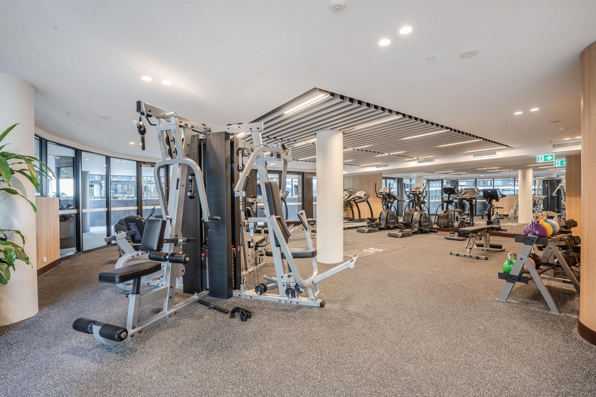 Bed Linen, Desk, Elevator, Hot Water, Internet Access DSL, Wardrobe, Living room(TV, seating area, air conditioning), Kitchen(dining table, stove, electric kettle, toaster, coffee machine, oven, microwave, dishwasher, fridge, dishes and cutlery), bedroom(double king size bed, air conditioning), bedroom(single bed), bathroom(shower, washbasin, toilet, hairdryer, Towels/Sheets (Incl.), Essentials), bathroom(shower, washbasin, toilet, hairdryer, Towels incl., Essentials), sauna, First Aid, Indoor pool, Play area, tumble dryer, washing machine, balcony or terrace, heating, swimming pool, iron, Dedicated workspace, Carbon monoxide detector, Long term stays allowed, Mountain view, Room-darkening shades, Town, Wine glasses