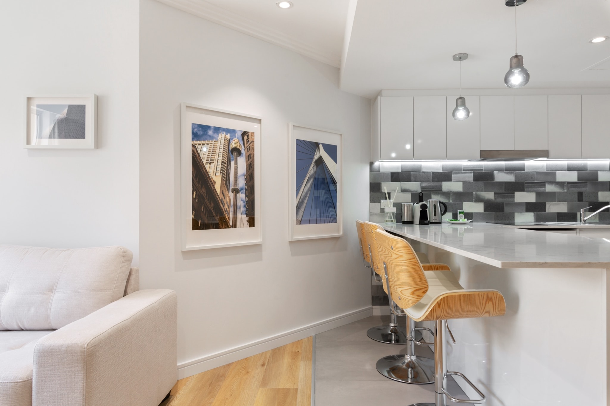 Bright & Spacious 1-Bed in Vibrant Sydney