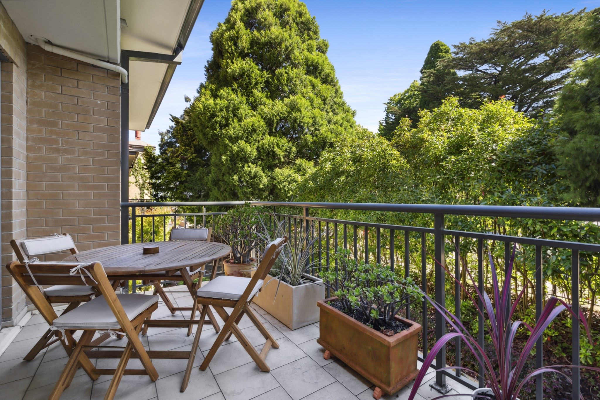 Nestled in the heart of Leura, this stylish 2-bed apartment offers a bright and comfortable retreat. Featuring a spacious layout, a cosy living area, a private balcony, and a well-equipped kitchen, itâ€™s perfect for families or couples. Enjoy easy access to local cafÃ©s, boutique shops, and scenic walking trails. With onsite garage parking, Wi-Fi, and self-check-in, this is the ideal base to explore the Blue Mountains.
The space
Step into this inviting 2-bedroom, 2-bathroom apartment designed for relaxation and convenience. The open-plan living area is bathed in natural light, offering a plush couch and TV. The well-appointed kitchen boasts modern appliances. The master bedroom features a king-size bed, ensuite bathroom, and a split-system air conditioner for year-round comfort. The second bedroom includes a queen bed and stylish dÃ©cor. Both rooms have blackout blinds for a restful sleep. A private balcony extends from the living area, providing a serene spot to enjoy a morning coffee. The apartment also includes a dedicated laundry room with a washer and dryer. Situated close to Leuraâ€™s charming boutiques, cafÃ©s, and train station, this elegant retreat offers the best of the Blue Mountains lifestyle.
 
Living Room
-Couch seats 2 people
-TV with Free-to-Air channels & streaming (guests to use their own credentials)
 
Kitchen & Dining Area
-Fully equipped with cutlery and utensils
-Oven and electric stovetop
-Dining area seats 4 and countertop seats 2
 
Bathroom & Laundry
-Laundry room available with washer and dryer
-Travel essentials, towels, and hairdryer provided
 
Amenity Notes
-Onsite garage parking for 1 car (2.2m height restriction)
-Split-system A/C in the master bedroom and living room
-Wi-Fi is available
-Private balcony with outdoor seating
-Decorative fireplace
Local area description
Leura is a picturesque Blue Mountains village known for its charming boutiques, heritage architecture, and scenic nature walks. Stroll through Leura Mallâ€™s delightful cafÃ©s, gourmet restaurants, and artisan shops. Enjoy the breathtaking views at Sublime Point Lookout or explore the nearby Everglades Historic House & Gardens.
House rules
You are staying in a friendly and peaceful neighbourhood and we kindly ask you to respect the community and your surrounding neighbours. The following strict House Rules apply:
 
- No loud noise between 10 pm and 8 am
- No parties or antisocial behaviour
- No additional people are to access the property without our prior approval
- No pets are allowed in the property without approval
- No smoking is allowed at any times
- If you break something, please let us know
- To help protect all floor coverings, do not wear any shoes inside the property
 
Please be aware that excessive noise such as amplified music, vocals or screaming or anti-social behaviour in the property or common areas can cause neighbours to complain to us, the Building Manager, Council Rangers or Police.
 
IMPORTANT:
- Any breach of the House Rules may lead to a $500 fine plus compensation for any cost/damage created and immediate eviction of the property without refund.
- Pets are available on request unless the property states it is pet friendly. Any stays with pets will incur an additional cleaning fee of $200.
 
Finally, when checking out, we kindly ask you for the following:
 
- Please leave all beds unmade
- Please clean up your dishes and put them away
- In case you have rearranged furniture, please put it back to the original location
- Please take out the rubbish and remember to use the right bins
- Please ensure all appliances, A/C and lights are off and doors and windows are closed.
- Please check your accommodation thoroughly before departing to avoid any unintentional items left behind.
 
We are not liable for any items left behind after your stay. In the rare event that a guest reports a missing item, we will make every effort to locate it for you, but we cannot guarantee its retrieval. If the item is found, we will gladly assist in arranging its return to an address within Australia, subject to postage and service fees.
Interaction with guests
Welcome to MadeComfy! Our local team curates stays in exceptional Australian & New Zealand properties, ensuring style, comfort, and prime locations for discerning guests. We prioritise your needs to provide a memorable home-away-from-home experience. Explore our digital guidebooks for local recommendations, and don't hesitate to contact us throughout your stay. We're here to ensure your comfort - enjoy your stay with MadeComfy.
Notes
-Stairs are required to access the property.
-The fireplace is for decoration purposes only.
 
For your comfort, this property is prepared with professional-grade hotel-style linen, including a three-sheet setup, ensuring a fresh and hygienic sleep experience.
 
Extra Services:
- Early Check-in: Our standard check-in is at 3 pm. To guarantee early access to the property we suggest booking the night before if available. Otherwise, early check-in is subject to availability from the night before at an additional cost.
- Late check-out: Our standard check-out is at 10 am. To guarantee a later check-out of the property we suggest booking an additional night if available. Otherwise, a late check-out is subject to availability from the night before to an additional cost.
- Baggage: For security reasons, we are unable to receive or to keep unattended baggage before check-in or after check-out
- We provide a small welcome amenity pack to get your stay started.
- This booking is protected with coverage for lost baggage and emergency medical expenses, provided by Travel Support with claim upto 500 AUD (T&C Applies). For more details reach out to Guest Support team post booking.
Access description
Key collection is onsite. Further details will be provided 3 days before check-in if your booking is successfully reserved.
Getting around
Public Transport
Leura Train Station is a short walk away, providing direct access to Sydney and surrounding Blue Mountains towns. Local buses connect to nearby attractions and national park trails.
 
Getting There
Leura is approximately a 1.5-hour drive from Sydney Airport and a 5-minute drive from Katoomba.
