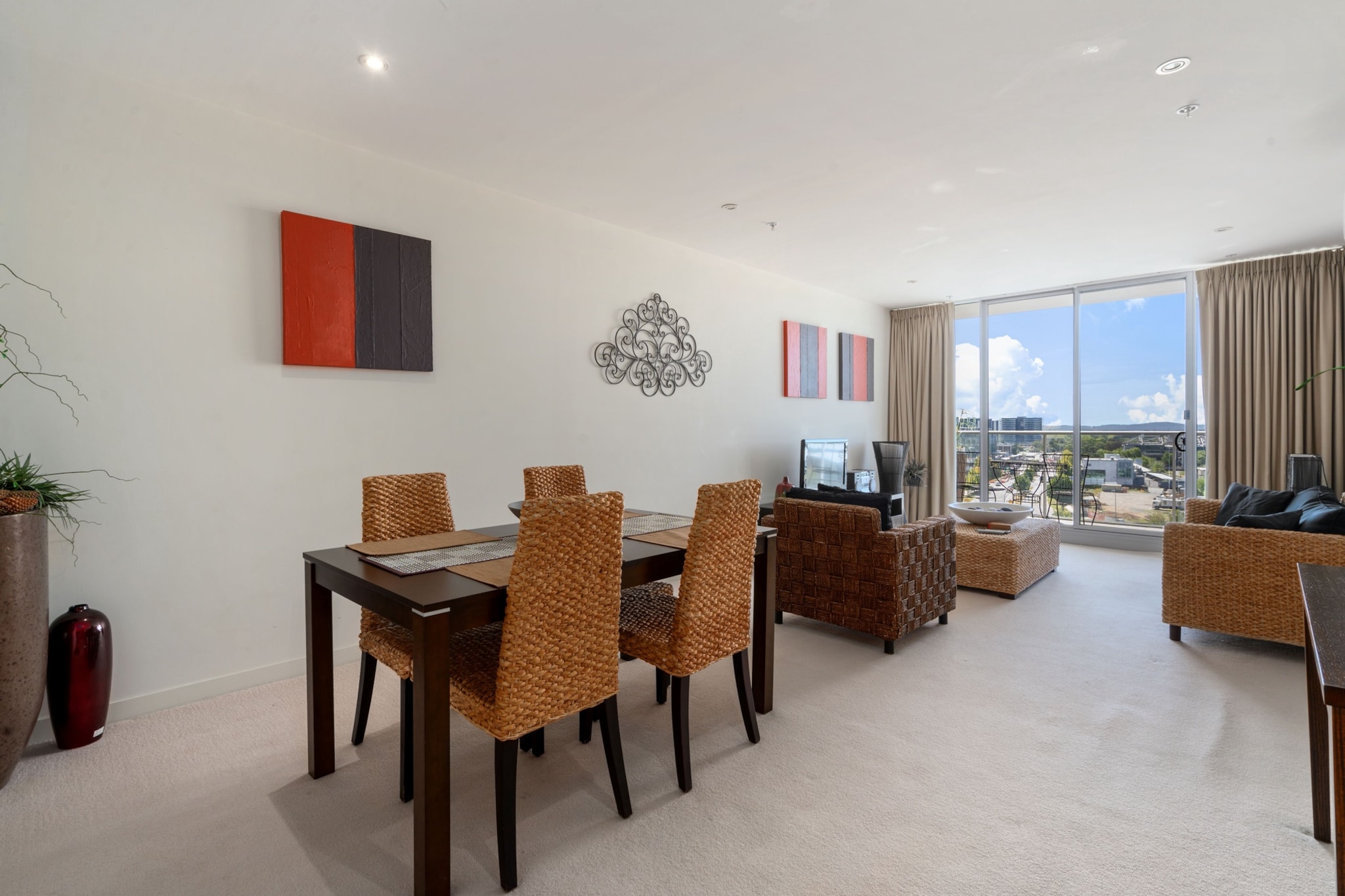 Comfortable 1-Bed Apartment with Balcony