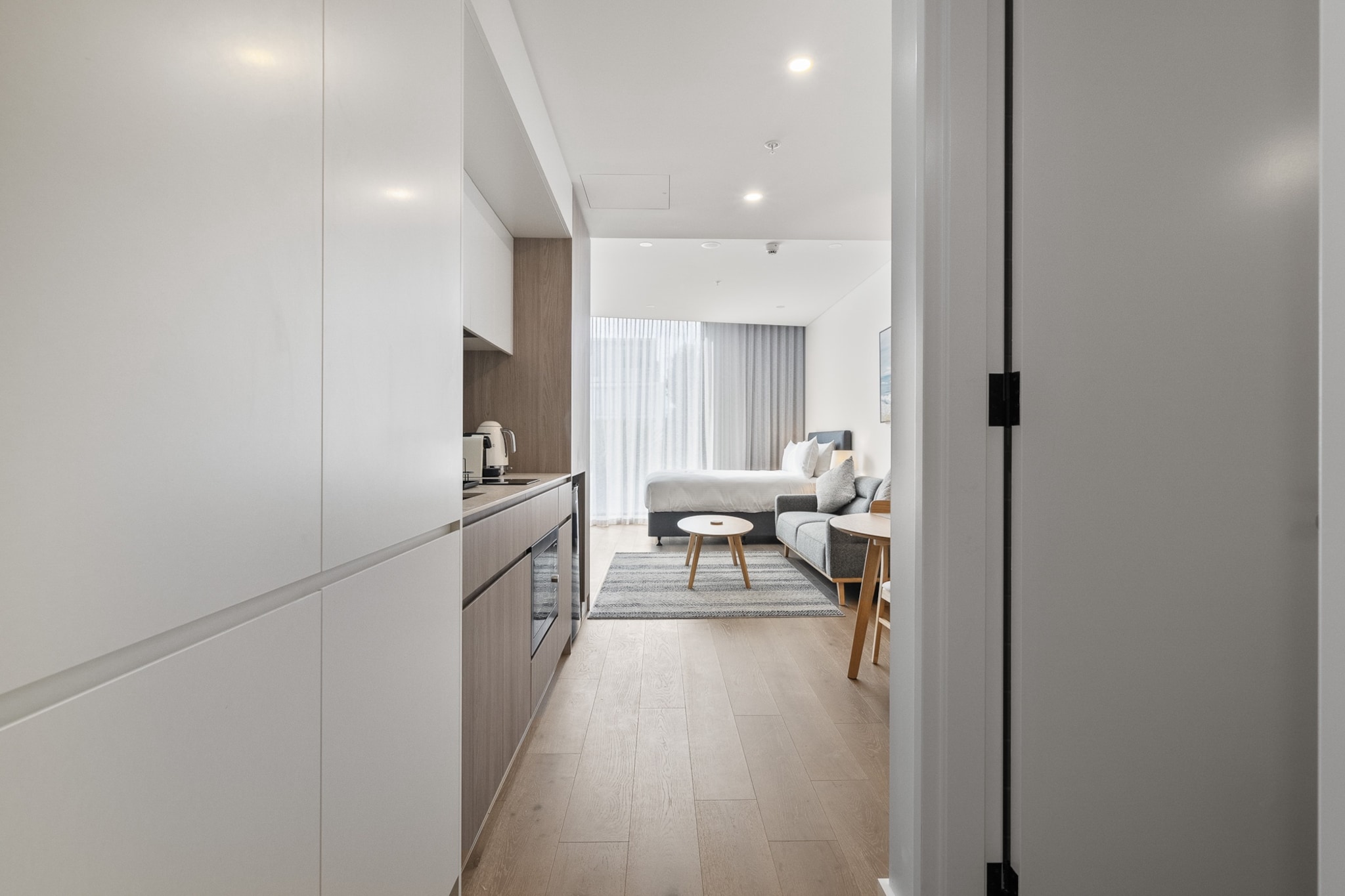 Chic Studio Stay Near Cafés and Coastline