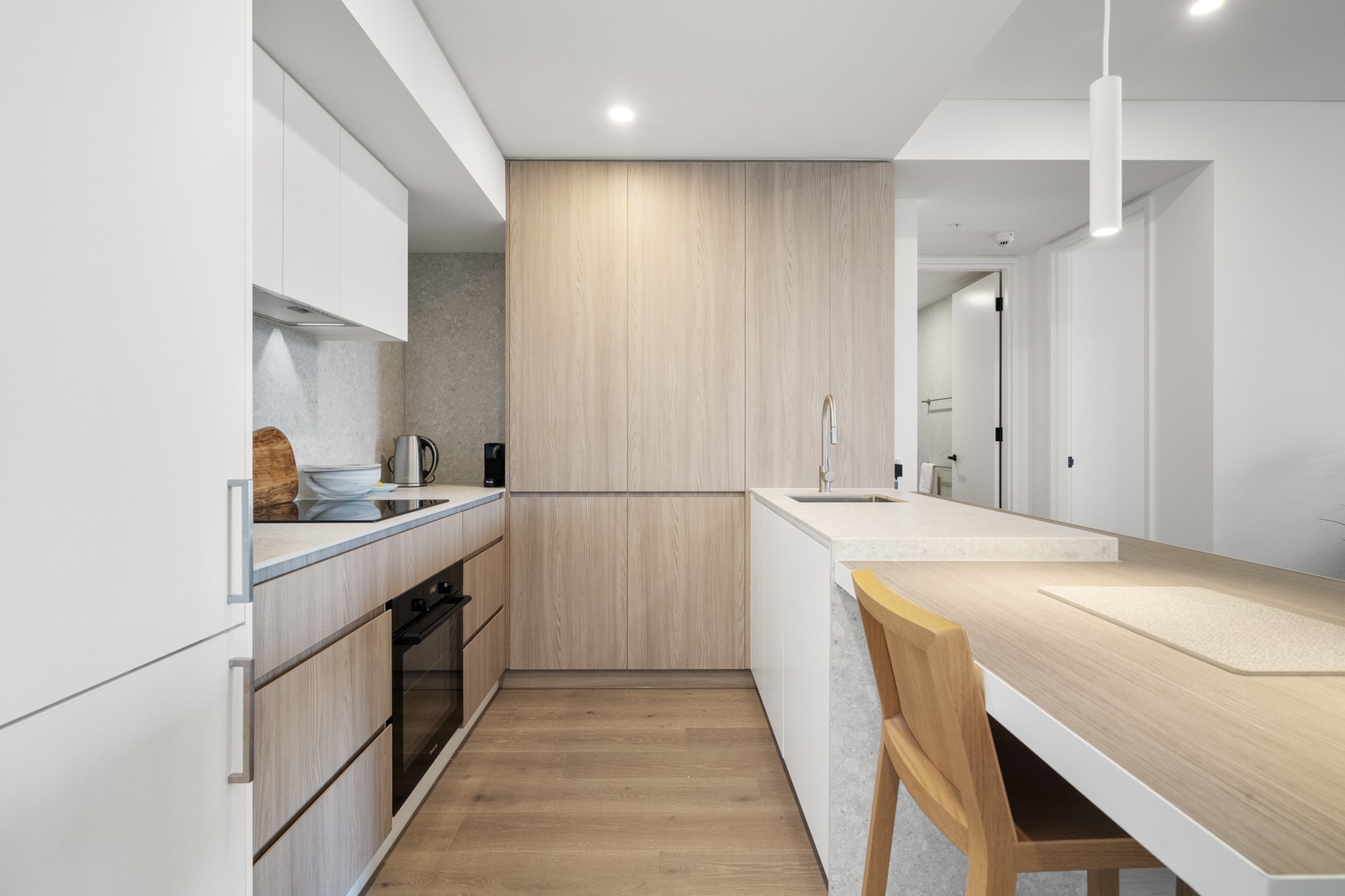 Cosmopolitan 1-Bed - Fremantle Beach Front