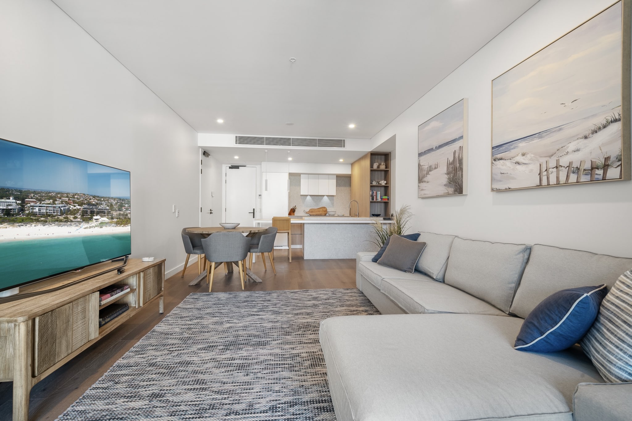 Cosmopolitan 1-Bed - Fremantle Beach Front