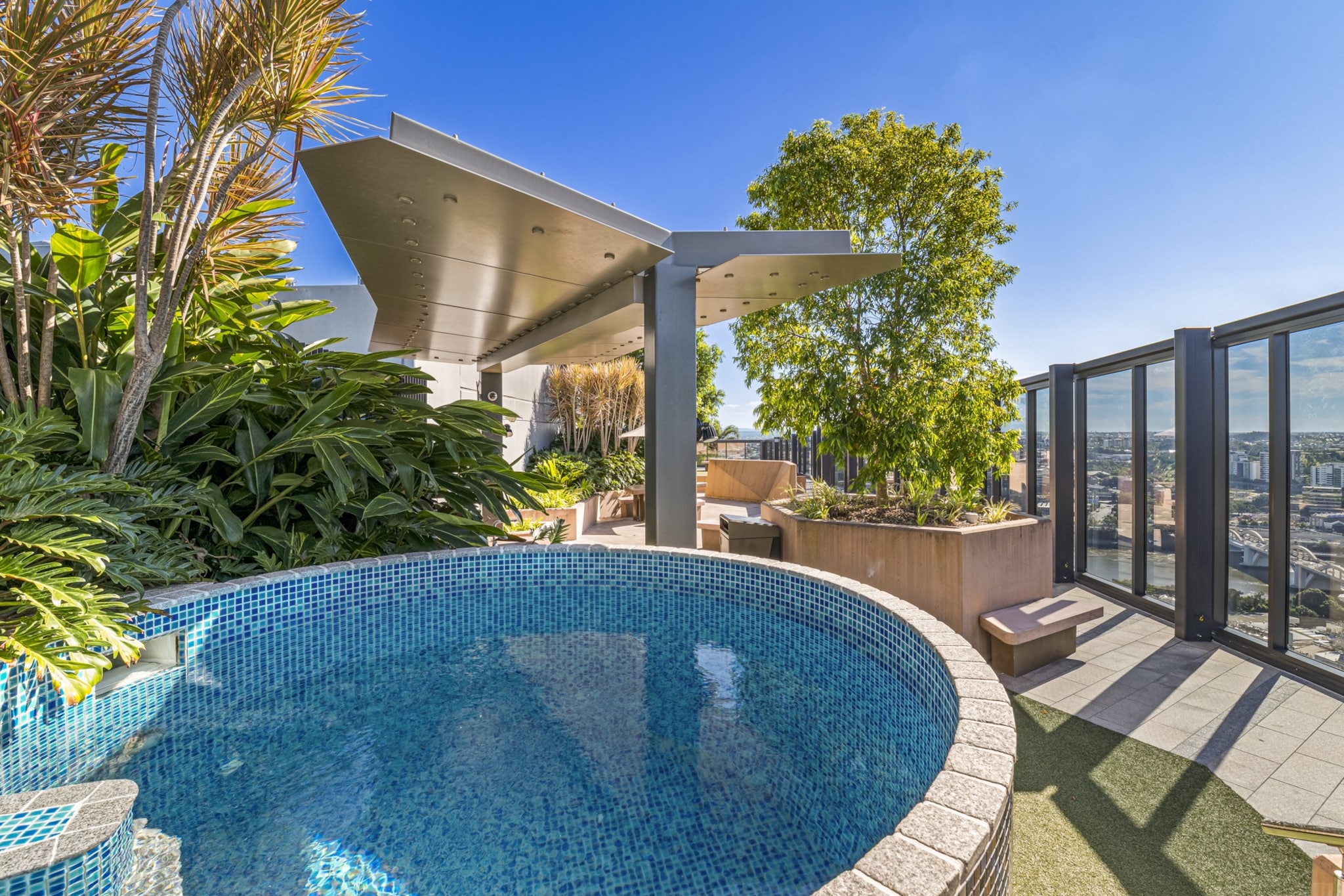 Enjoy comfort and convenience at this stylish South Brisbane apartment. Set in a hotel-style building, it features ducted air conditioning, a private balcony, a fully equipped kitchen, and secure on-site parking. Ideal for solo travellers or couples, itâ€™s steps from dining spots, cultural venues, and public transport. Fast self-check-in | Secure building.

The space
Experience the best of Brisbane from this stylish South Bank apartment, perfectly located in a premium hotel-style building. Just a short stroll from the vibrant South Bank Parklands, Queensland Performing Arts Centre (QPAC), Gallery of Modern Art (GOMA), and Brisbane Convention & Exhibition Centre. Enjoy ducted air conditioning, a private balcony for morning coffee or evening wine, a fully equipped kitchen, and secure on-site parking. Ideal for solo travellers or couples wanting comfort and unbeatable access to the city. Whether you're here for business, leisure, or a bit of both, you'll love the convenience and lifestyle this apartment offers.
 
This inviting apartment combines contemporary style with thoughtful comfort. The open-plan living space includes a cosy couch, smart TV, dining for four, and elegant decor touches. A king-size bed with blackout blinds ensures restful sleep, while the adjoining bathroom is sleek and well-appointed. The kitchen is stocked with kitchen essentials and features a gas stovetop, electric oven, and a coffee machine. A separate private laundry area includes both a washer and a dryer. Step outside to the balcony with outdoor seating, or explore the rooftop plunge pool, BBQ area, and spa. With ducted air conditioning throughout, every detail ensures a relaxed stay.
 
Living Room
-Couch seats 2 people
-TV with streaming access (guests to use their own credentials)
 
Kitchen & Dining Area
-Fully equipped with cutlery and utensils
-Gas stovetop and electric oven
-Dining area seats 4
 
Bathroom & Laundry
-Laundry area with washer and dryer
-Travel essentials, towels and hairdryer provided
 
Amenity Notes
- Onsite parking in secure garage (1 spot, 2.1m height limit)
- Ducted A/C (heating + cooling) throughout
- Dedicated study area with swivel chair, monitor & desk
- Ceiling fan in bedroom
- Wi-Fi is available
- Private balcony with outdoor furniture
- Building amenities: rooftop plunge pool, spa, gym, sauna, and communal BBQ areas
Local area description
South Brisbane offers a vibrant lifestyle near the city. Explore the Queensland Art Gallery, dine along Grey Street, or relax at South Bank Parklands. With easy access to culture, dining, and riverside walks, itâ€™s perfect for a city getaway. Whether you're in town for a show, a match, or a riverside stroll, this apartment puts you right in the centre of it all.
House rules
You are staying in a friendly and peaceful neighbourhood and we kindly ask you to respect the community and your surrounding neighbours. The following strict House Rules apply:
 
- No loud noise between 10 pm and 8 am
- No parties or antisocial behaviour
- No additional people are to access the property without our prior approval
- No pets are allowed in the property without approval
- No smoking is allowed at any times
- If you break something, please let us know
- To help protect all floor coverings, do not wear any shoes inside the property
 
Please be aware that excessive noise such as amplified music, vocals or screaming or anti-social behaviour in the property or common areas can cause neighbours to complain to us, the Building Manager, Council Rangers or Police.
 
IMPORTANT:
- Any breach of the House Rules may lead to a $500 fine plus compensation for any cost/damage created and immediate eviction of the property without refund.
- Pets are available on request unless the property states it is pet friendly. Any stays with pets will incur an additional cleaning fee of $200.
 
Finally, when checking out, we kindly ask you for the following:
 
- Please leave all beds unmade
- Please clean up your dishes and put them away
- In case you have rearranged furniture, please put it back to the original location
- Please take out the rubbish and remember to use the right bins
- Please ensure all appliances, A/C and lights are off and doors and windows are closed.
- Please check your accommodation thoroughly before departing to avoid any unintentional items left behind.
 
We are not liable for any items left behind after your stay. In the rare event that a guest reports a missing item, we will make every effort to locate it for you, but we cannot guarantee its retrieval. If the item is found, we will gladly assist in arranging its return to an address within Australia, subject to postage and service fees.
Interaction with guests
Welcome to MadeComfy! Our local team curates stays in exceptional Australian & New Zealand properties, ensuring style, comfort, and prime locations for discerning guests. We prioritise your needs to provide a memorable home-away-from-home experience. Explore our digital guidebooks for local recommendations, and don't hesitate to contact us throughout your stay. We're here to ensure your comfort - enjoy your stay with MadeComfy.
Notes
For your comfort, this property is prepared with professional-grade hotel-style linen, including a three-sheet setup, ensuring a fresh and hygienic sleep experience.
- Whilst this property is located within a hotel, it's managed by MadeComfy. Therefore, the hotel services and amenities will not be applicable during your sta
 
Extra Services:
- Early Check-in: Our standard check-in is at 3 pm. To guarantee early access to the property we suggest booking the night before if available. Otherwise, early check-in is subject to availability from the night before at an additional cost.
- Late check-out: Our standard check-out is at 10 am. To guarantee a later check-out of the property we suggest booking an additional night if available. Otherwise, a late check-out is subject to availability from the night before to an additional cost.
- Baggage: For security reasons, we are unable to receive or to keep unattended baggage before check-in or after check-out
- We provide a small welcome amenity pack to get your stay started.
- This booking is protected with coverage for lost baggage and emergency medical expenses, provided by Travel Support with claim upto 500 AUD (T&C Applies). For more details reach out to Guest Support team post booking.
Access description
The key collection is located offsite. Further details will be provided 3 days before check-in if your booking is successfully reserved.
Getting around
Public Transport: Multiple bus stops and South Brisbane train station are within walking distance. The Cultural Centre busway is also nearby.
âœ” 2 min walk to South Bank dining & bars
âœ” 5 min walk to QPAC, GOMA & State Library
âœ” 5 min walk to South Brisbane train station
âœ” 10 min walk to Queen Street Mall via Victoria Bridge
âœ” 20 min walk or 1 train stop to Suncorp Stadium
 
Getting There: Approx. 20 min drive from Brisbane Airport. 5â€“10 min from Brisbane CBD.