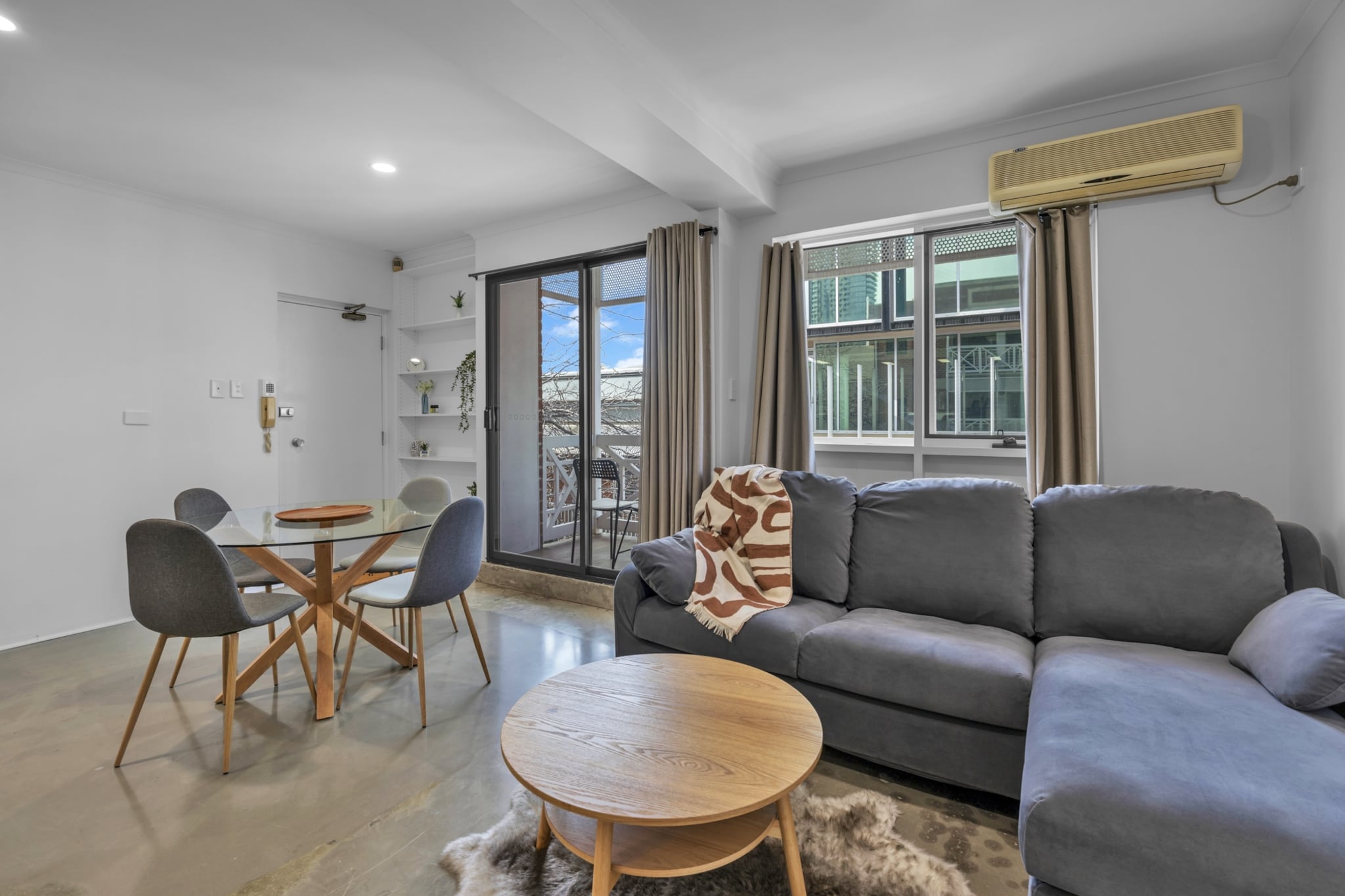 Bright 1-Bed Unit with Balcony in Central Adelaide