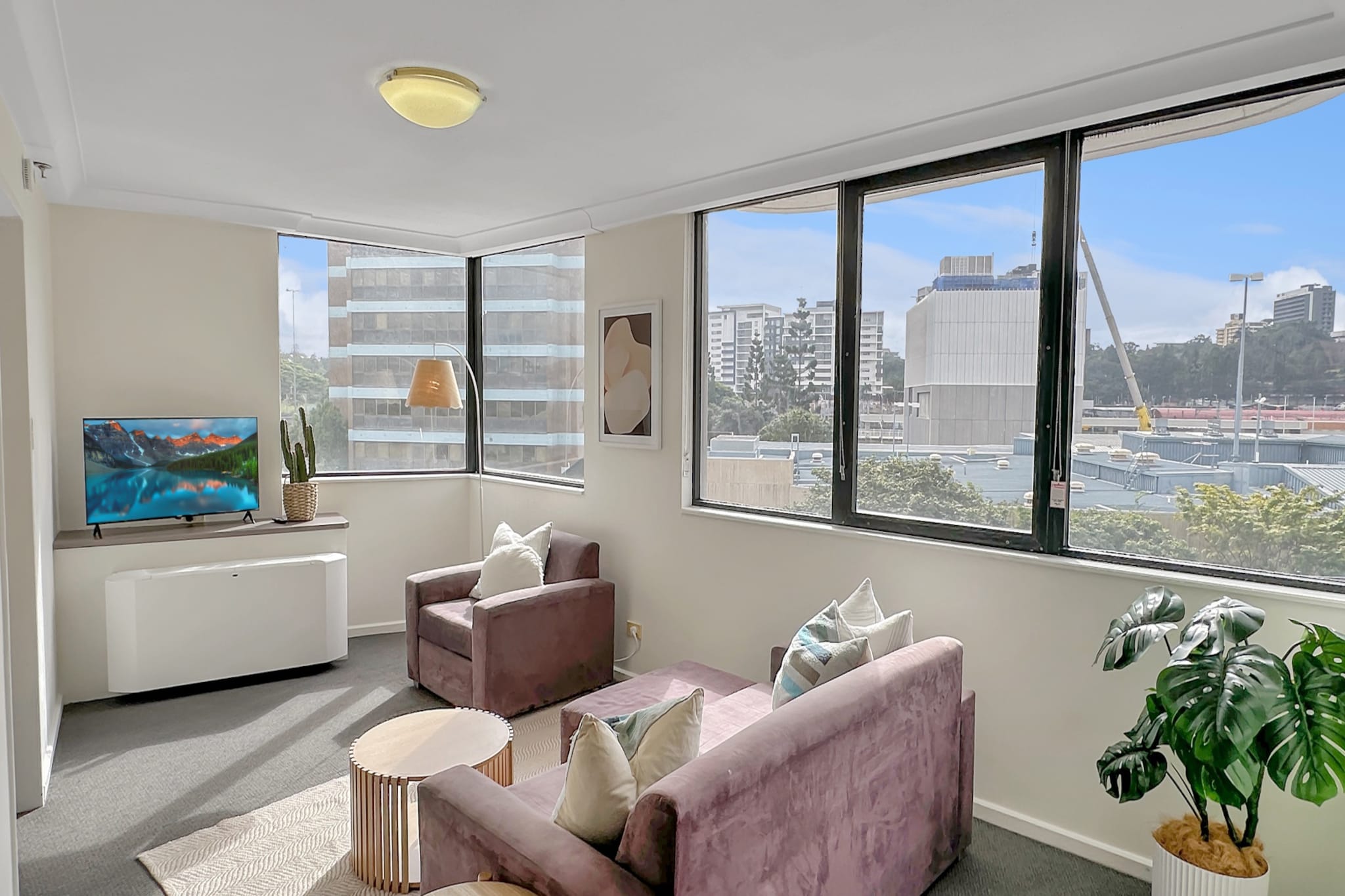 1-Bed Urban Getaway Near the Brisbane River