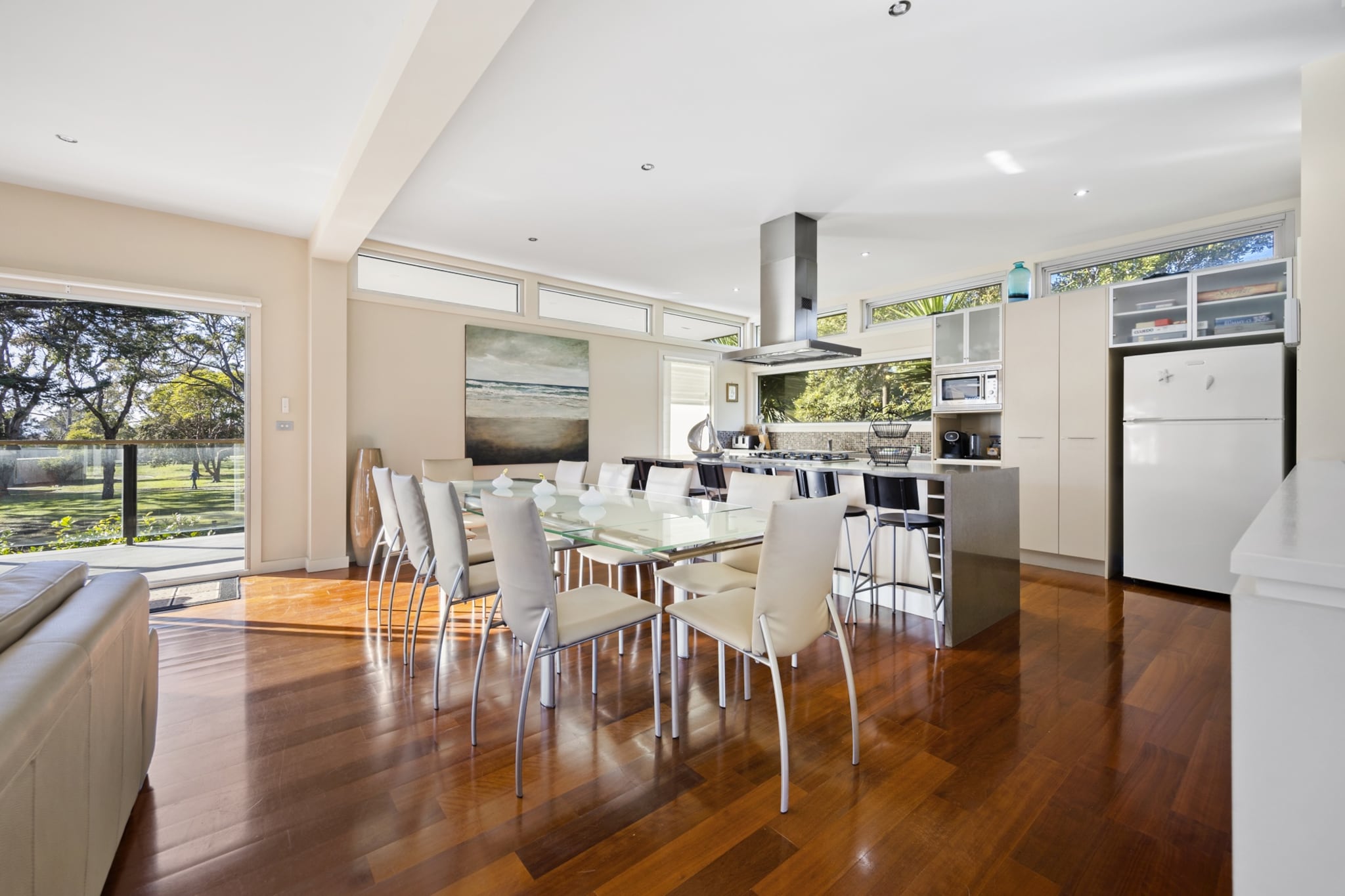Spacious 3-Bed Townhouse Near Dromana Beach