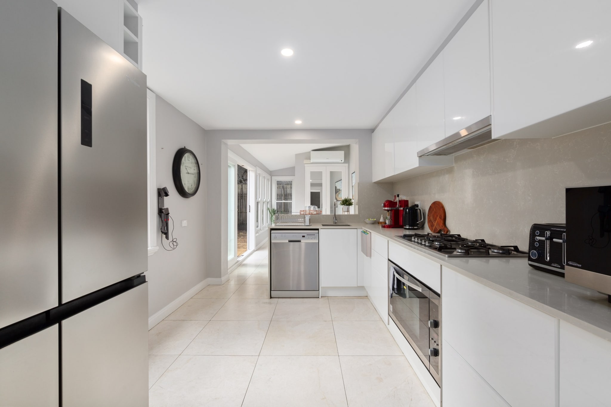 Spacious Inner-City House with Balcony Views