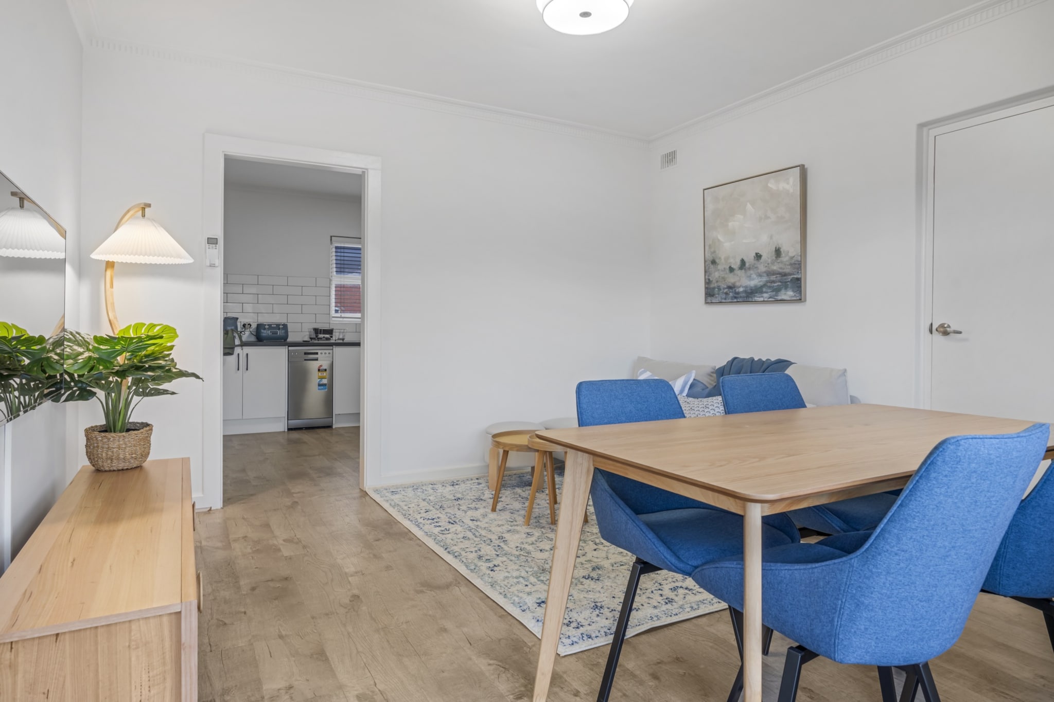 3-Bed Campbelltown Stay with Private Balcony