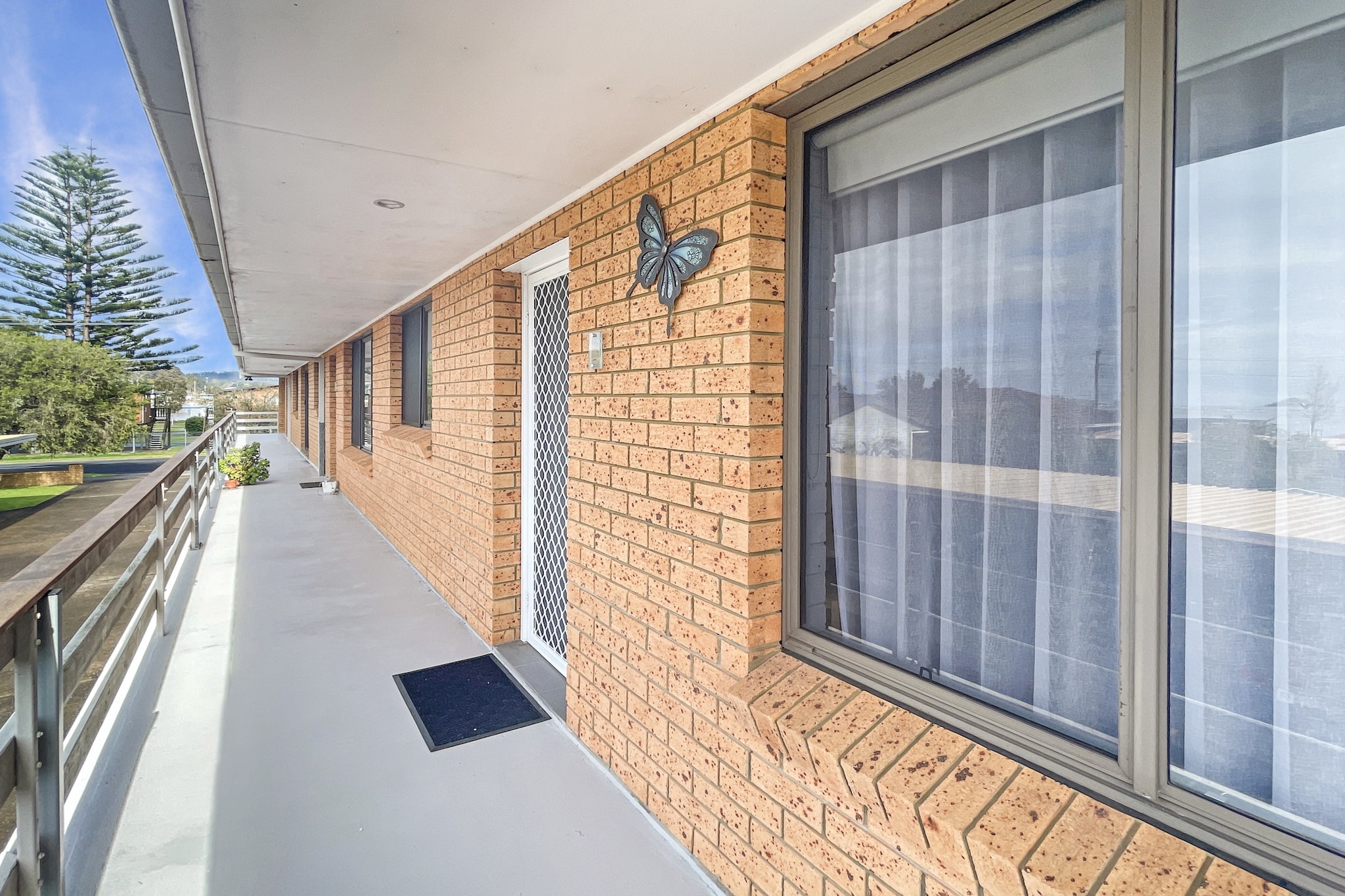Serene Coastal Retreat with Carport