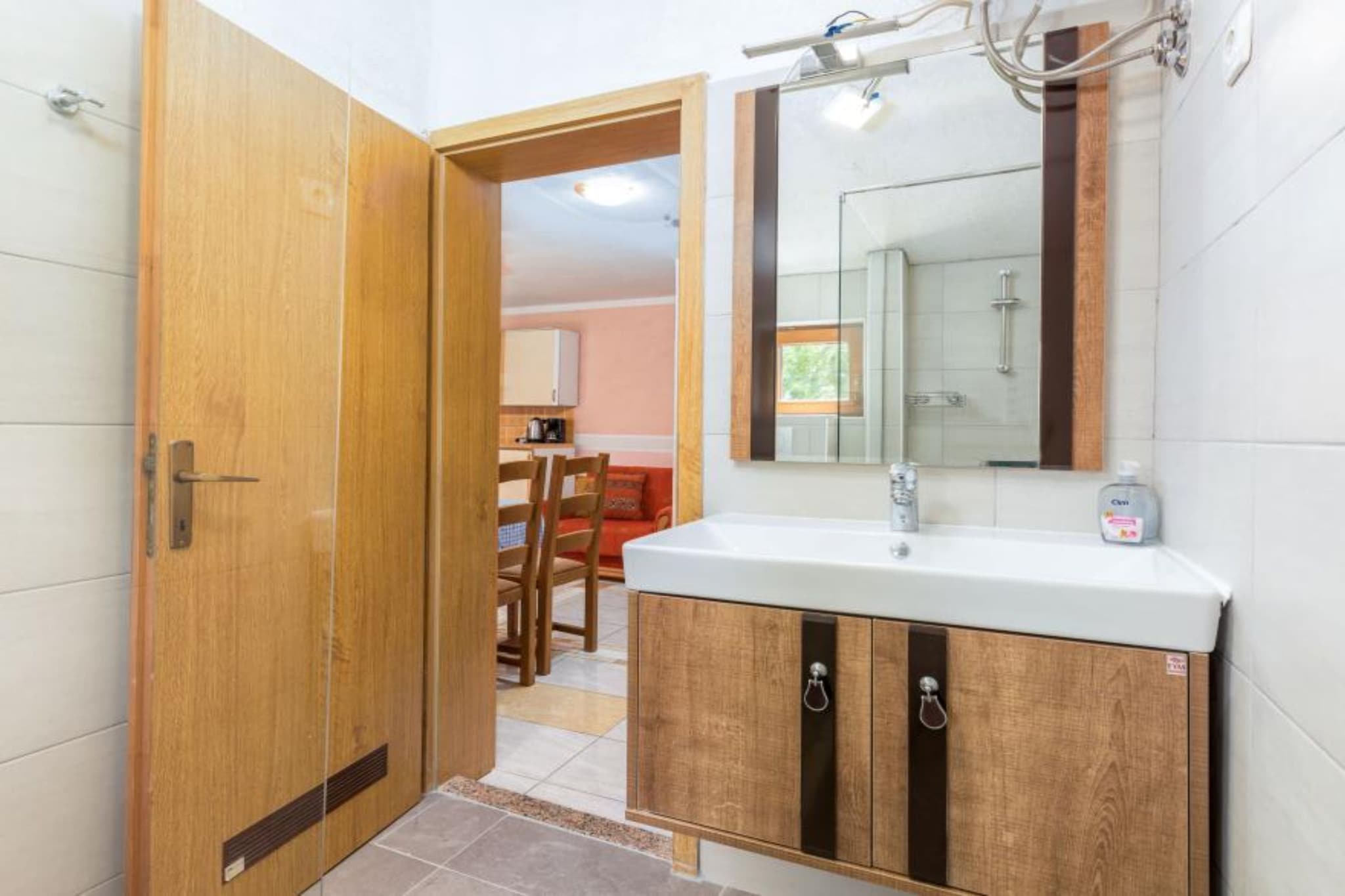 Apartments Manda - One Bedroom Apartment With Terrace (A2)-Bathroom