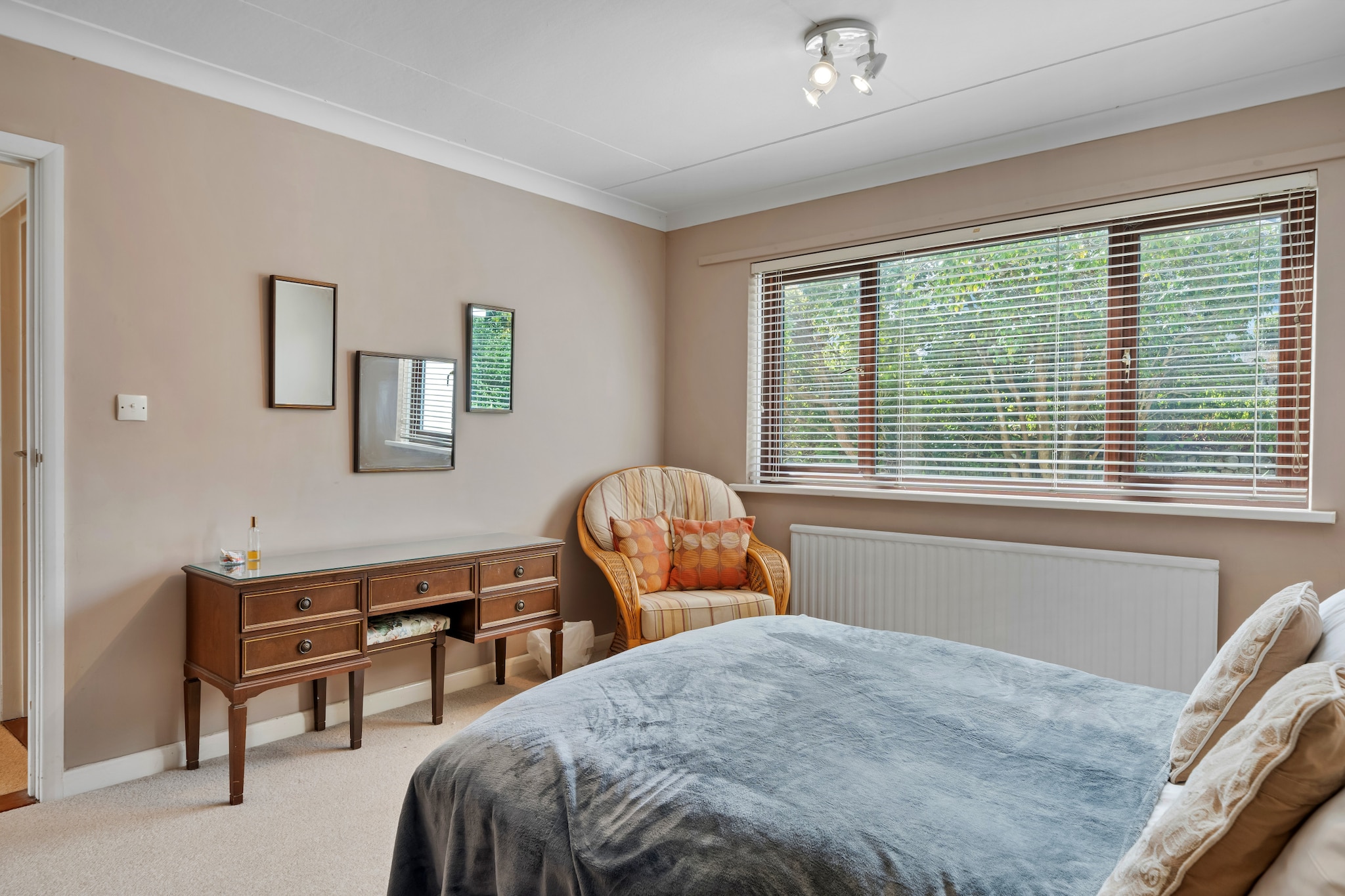 Michel - Bedroom