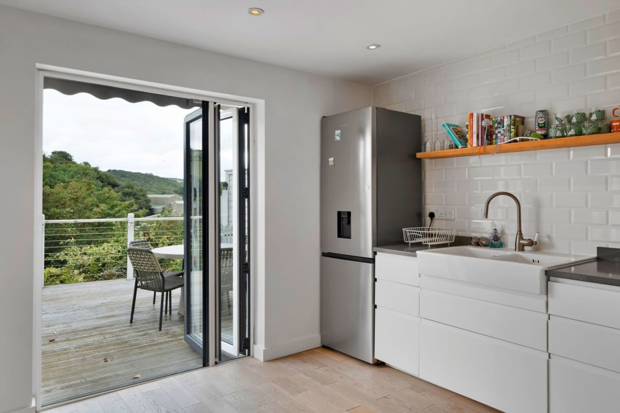 Three Quarter Cottage - Kitchen