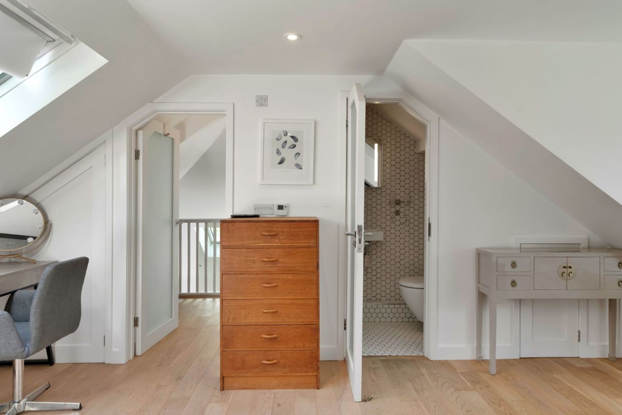 Three Quarter Cottage - Landing