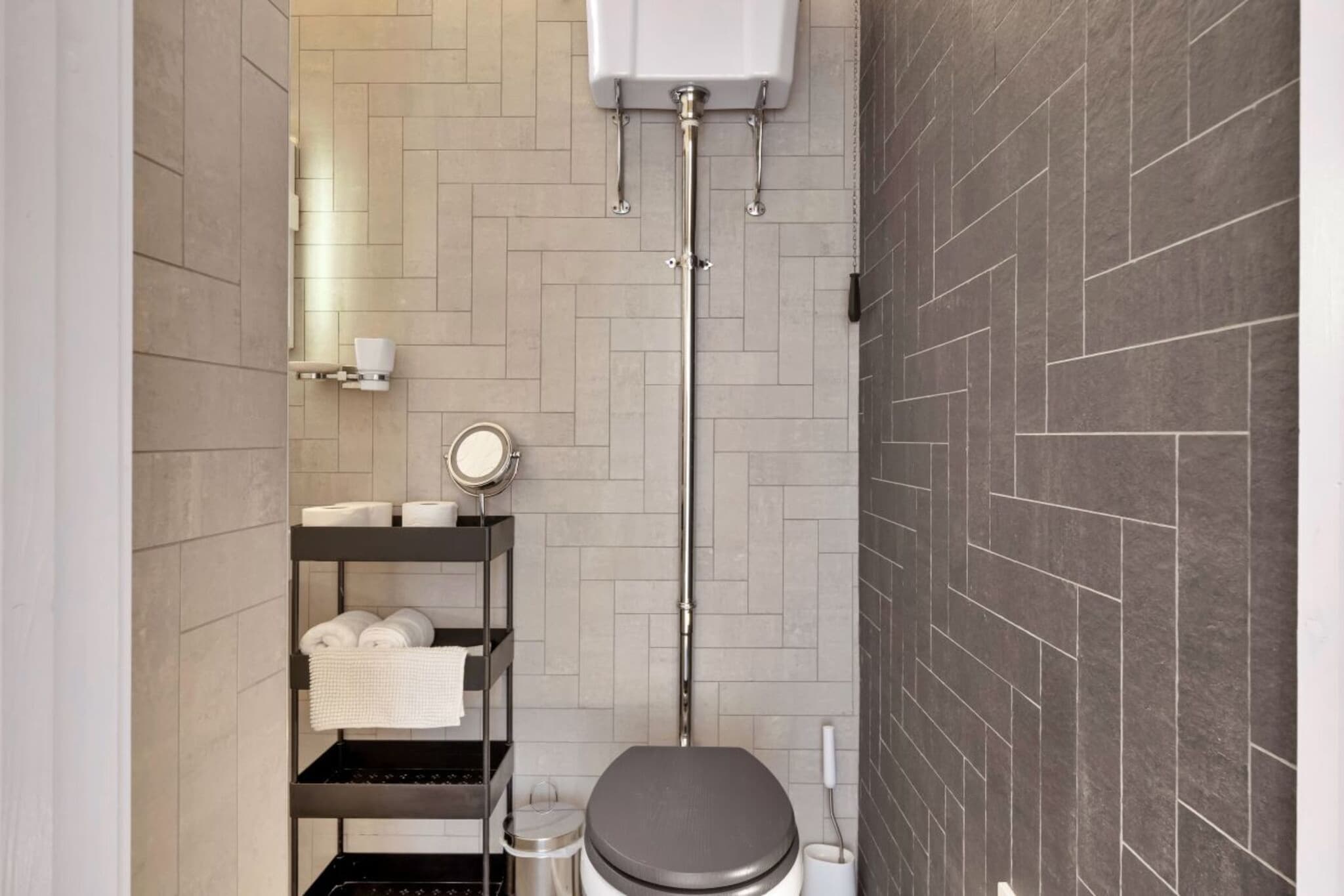 Three Quarter Cottage - Bathroom