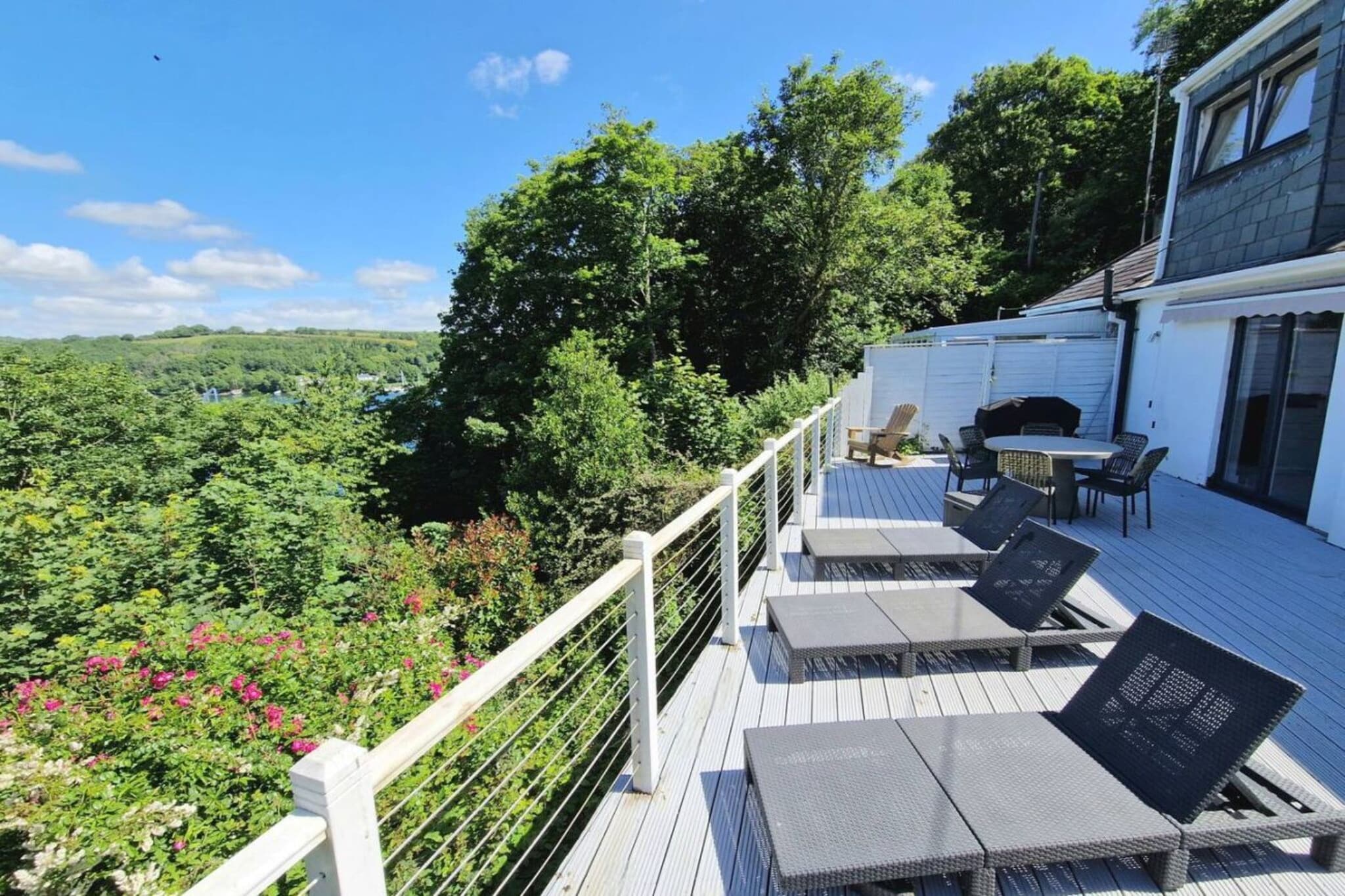 Three Quarter Cottage - Terrace balcony