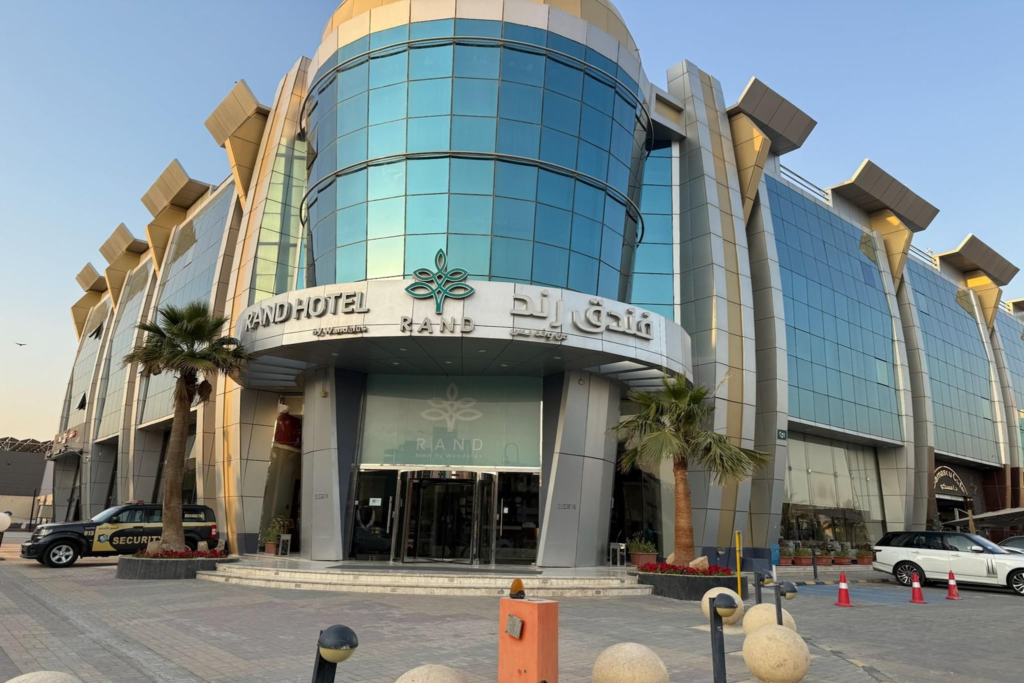 perfect blend of comfort, convenience, and modern amenities in the heart of Dubai. Built in 2025, the hotel is designed for both business and leisure travelers, providing a smoke-free environment, soundproof rooms, and 24-hour front desk service to ensure a seamless stay.

Guests can enjoy free high-speed Wi-Fi across all areas, daily housekeeping, limited-hour room service, and access to a fully equipped fitness center. For added convenience, the property features luggage storage, business facilities including a business center and fax/photocopying services, as well as paid laundry, dry cleaning, and ironing services. Dining is made easy with an on-site restaurant serving a variety of meals along with a daily buffet breakfast from 7 AM to 10 AM.

Safety and security are a top priority, with key card access, fire extinguishers, smoke alarms, CCTV surveillance in common areas, and 24-hour security staff. The hotel also provides accessible facilities such as elevators, wheelchair-friendly units, lower sinks, shower chairs, and toilets with grab rails.

Guests can relax in well-appointed rooms ranging from Twin Rooms and Deluxe Rooms to Premium Rooms, Panoramic Suites, and Royal Suites. All rooms are thoughtfully designed with air conditioning, flat-screen TVs with satellite channels, safes, and private bathrooms equipped with premium toiletries. Select rooms feature spacious seating areas, city or landmark views, and additional comforts such as bathtubs, feather pillows, and coffee/tea makers.

Whether visiting for business or leisure, Sunday Business Avenue ensures a comfortable and secure stay, offering modern facilities, warm hospitality, and easy access to Dubaiâ€™s attractions.