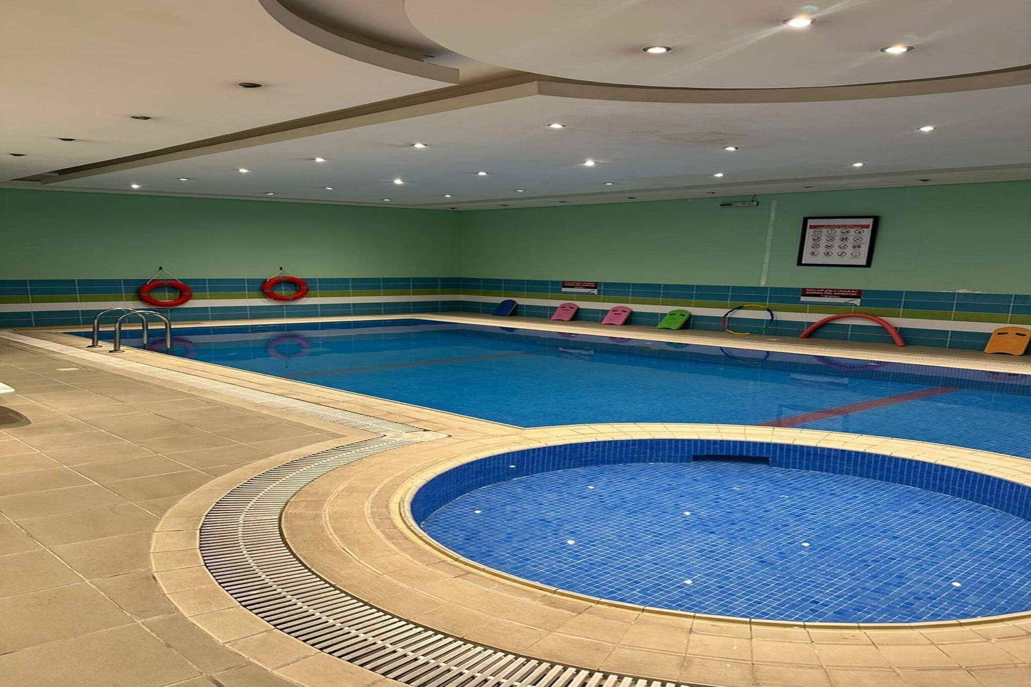 Ground floor: (bedroom(Internet access, double bed, TV, seating area, air conditioning, Towels/Sheets (Incl.), Trash compactor), bathroom(shower, washbasin, toilet, bidet, Essentials))