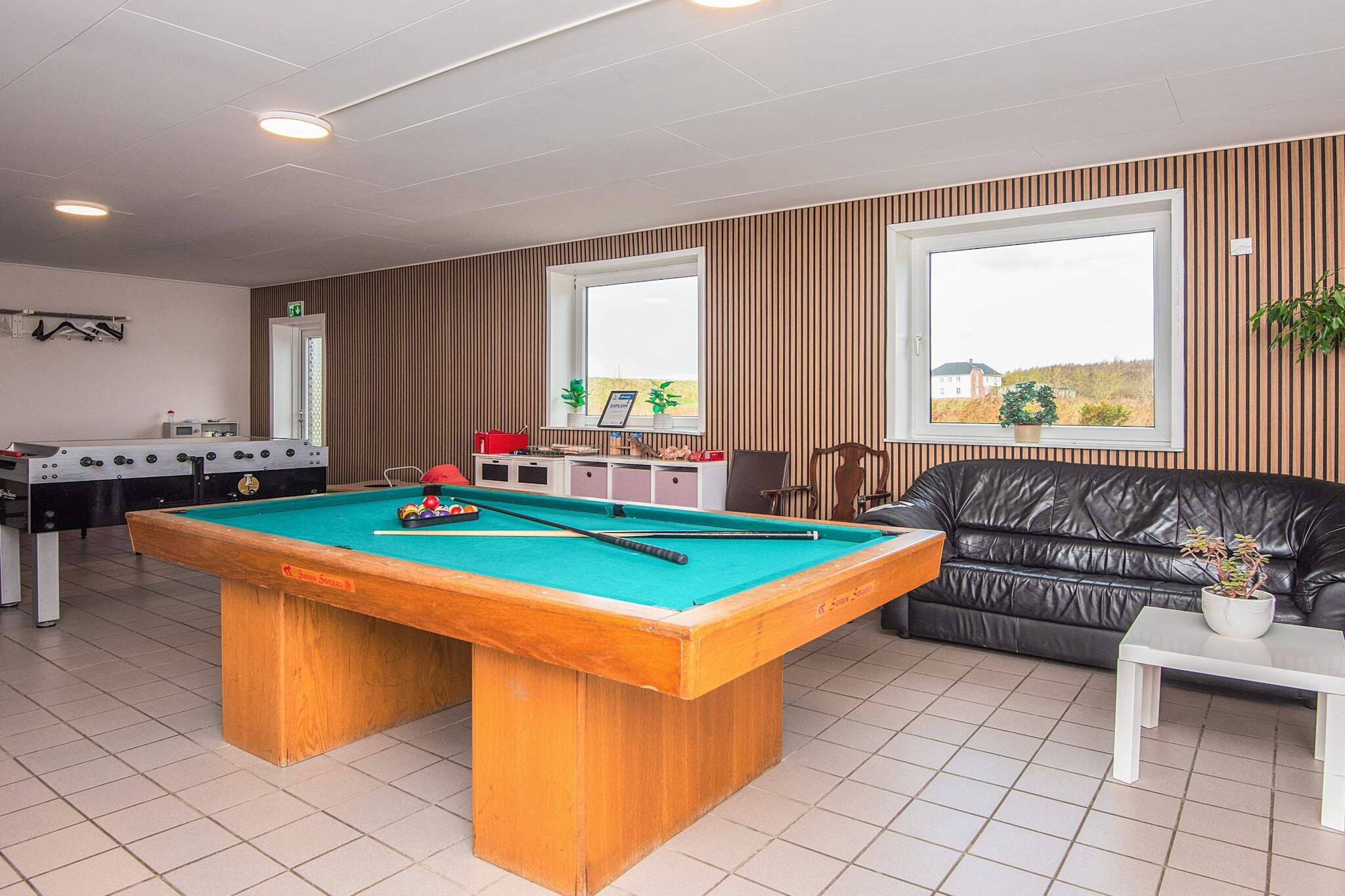 4 person holiday home in Højer-Indoor