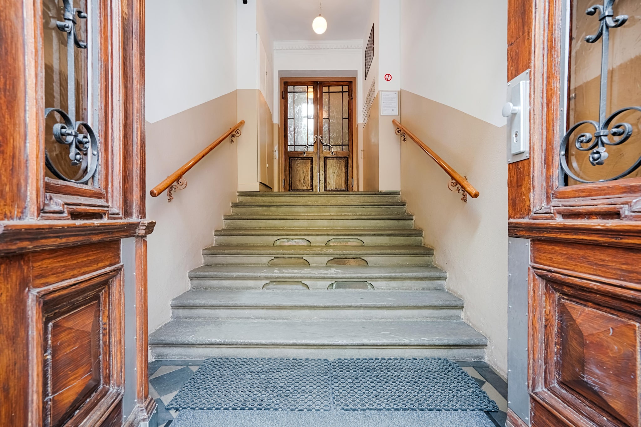 MG Top 6a Apartment 2P in Graz-Escalier