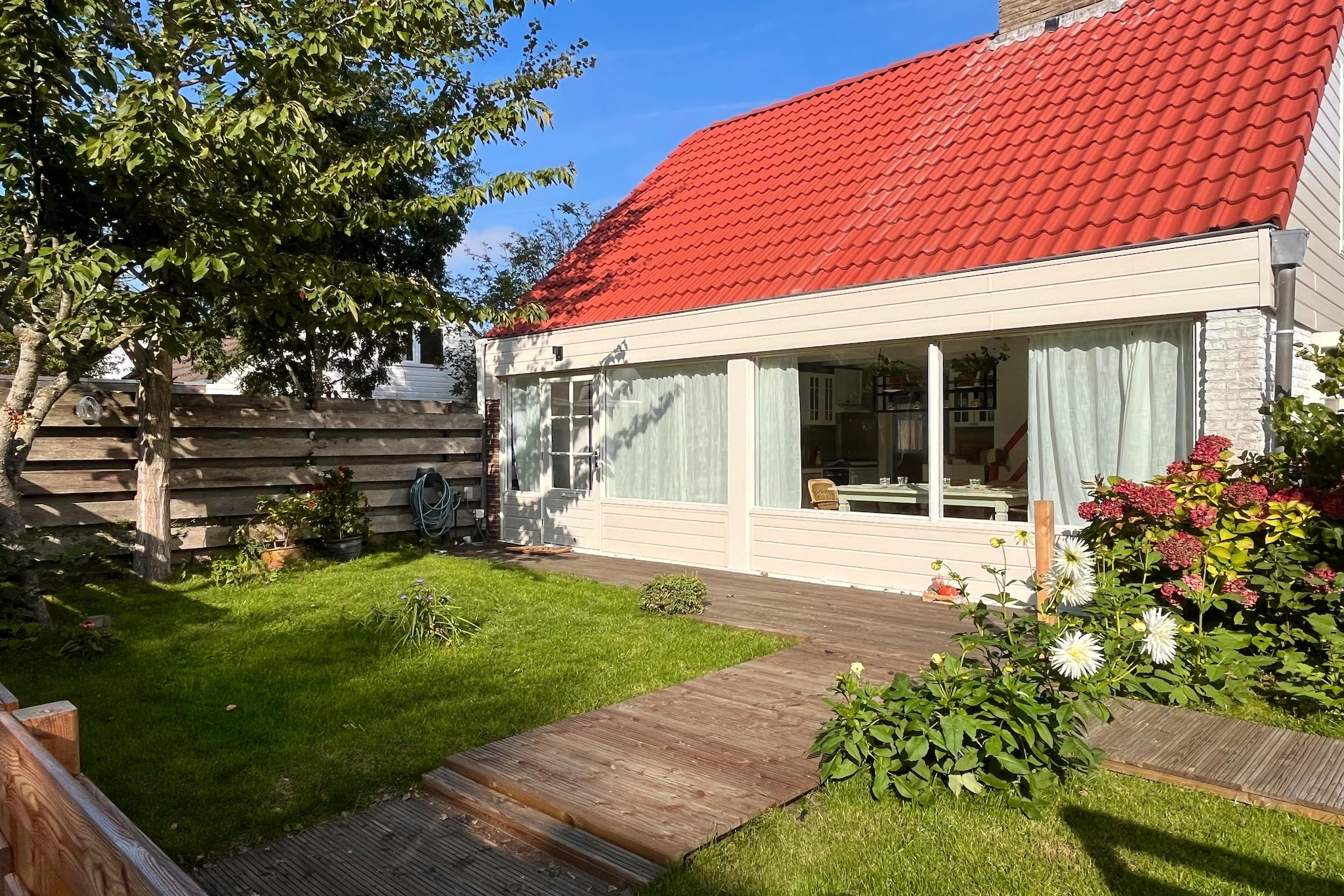 Casa Divera-Buitenkant zomer