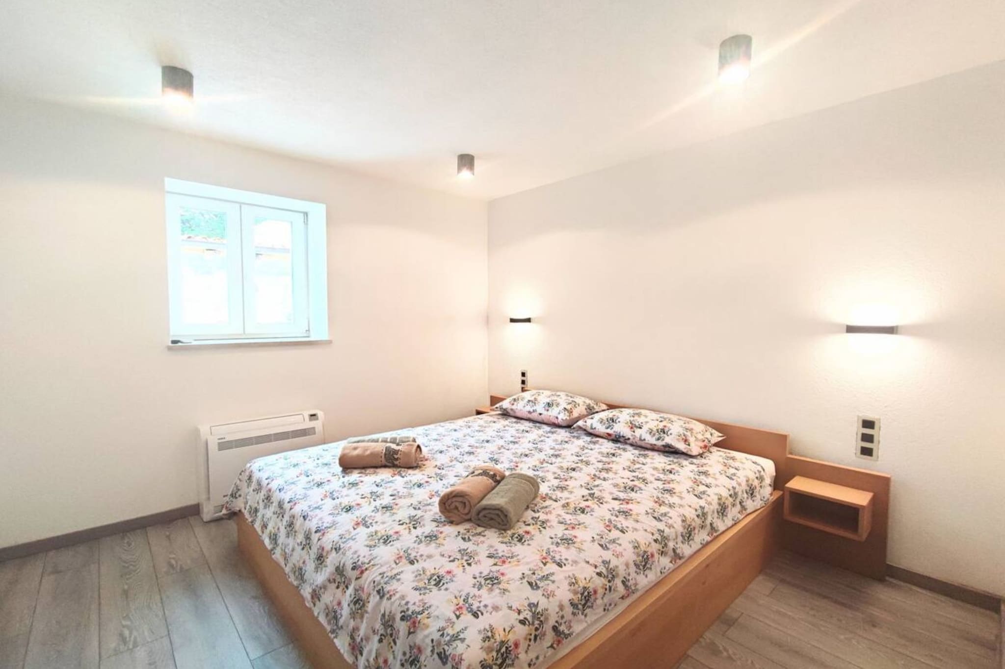 Villa Galant Brgudac - Private Oasis with Pool-Bedroom