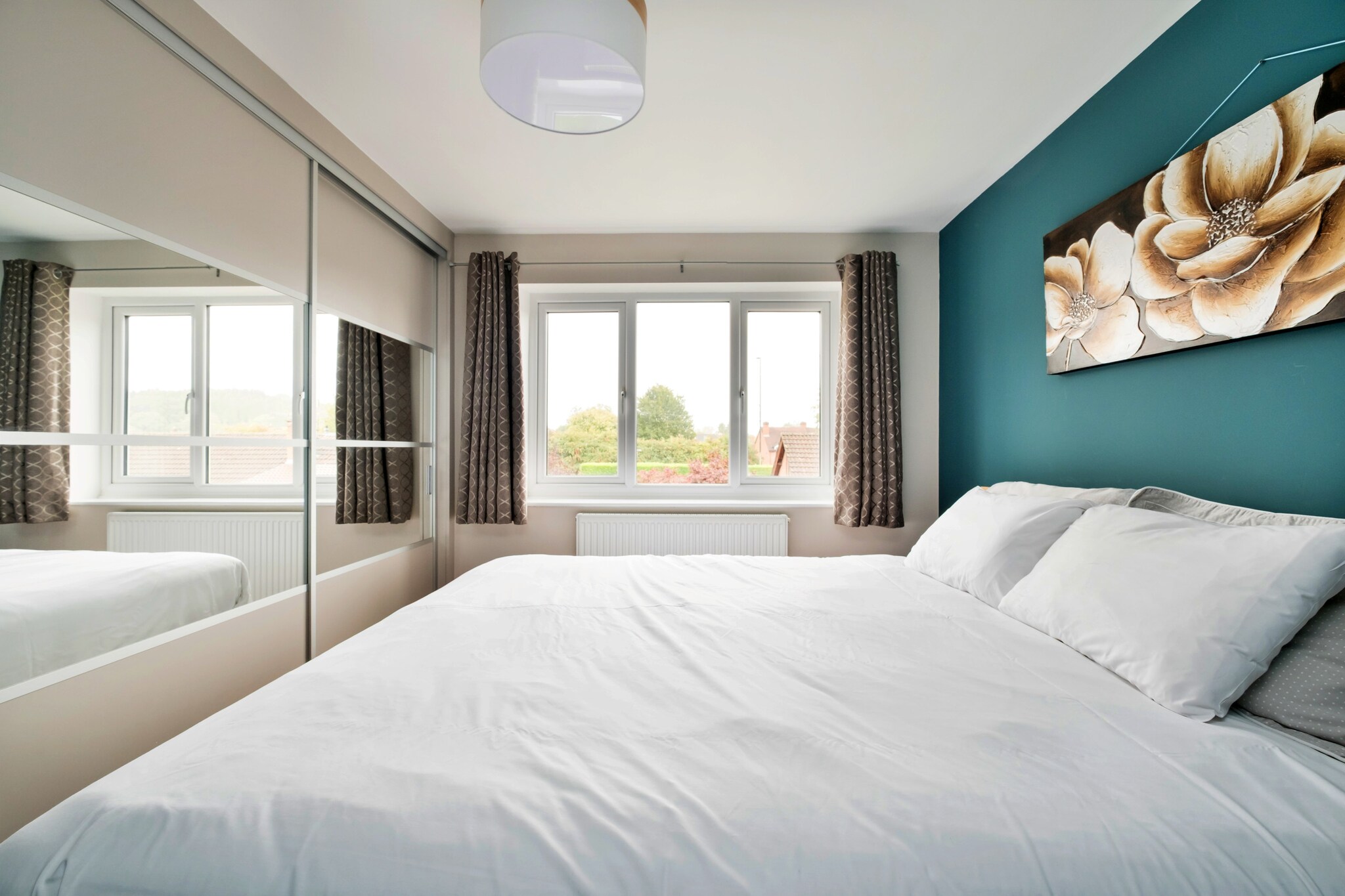 Elizabeth House - Bedroom