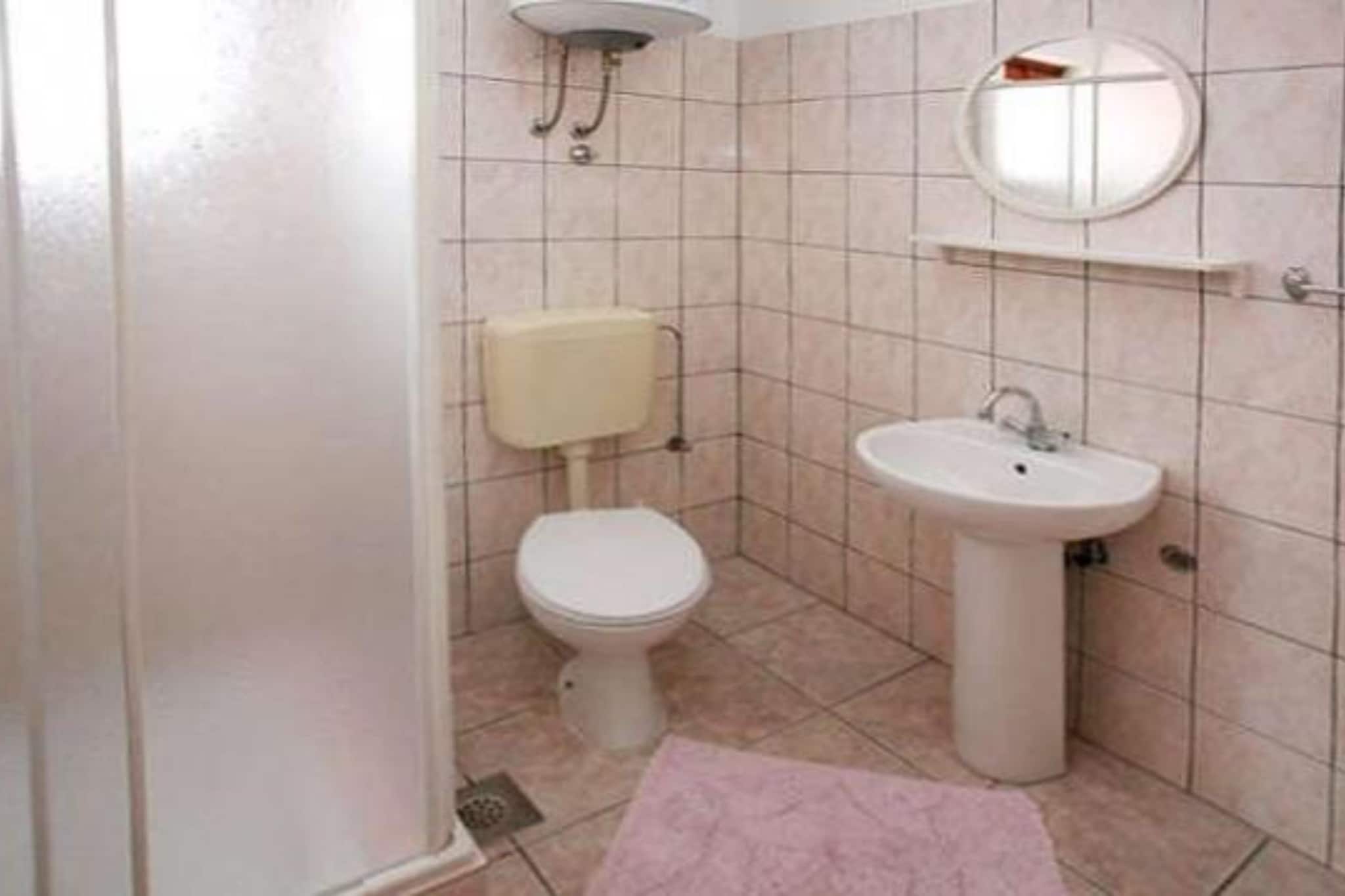 One Bedroom Apartment A3-Bathroom