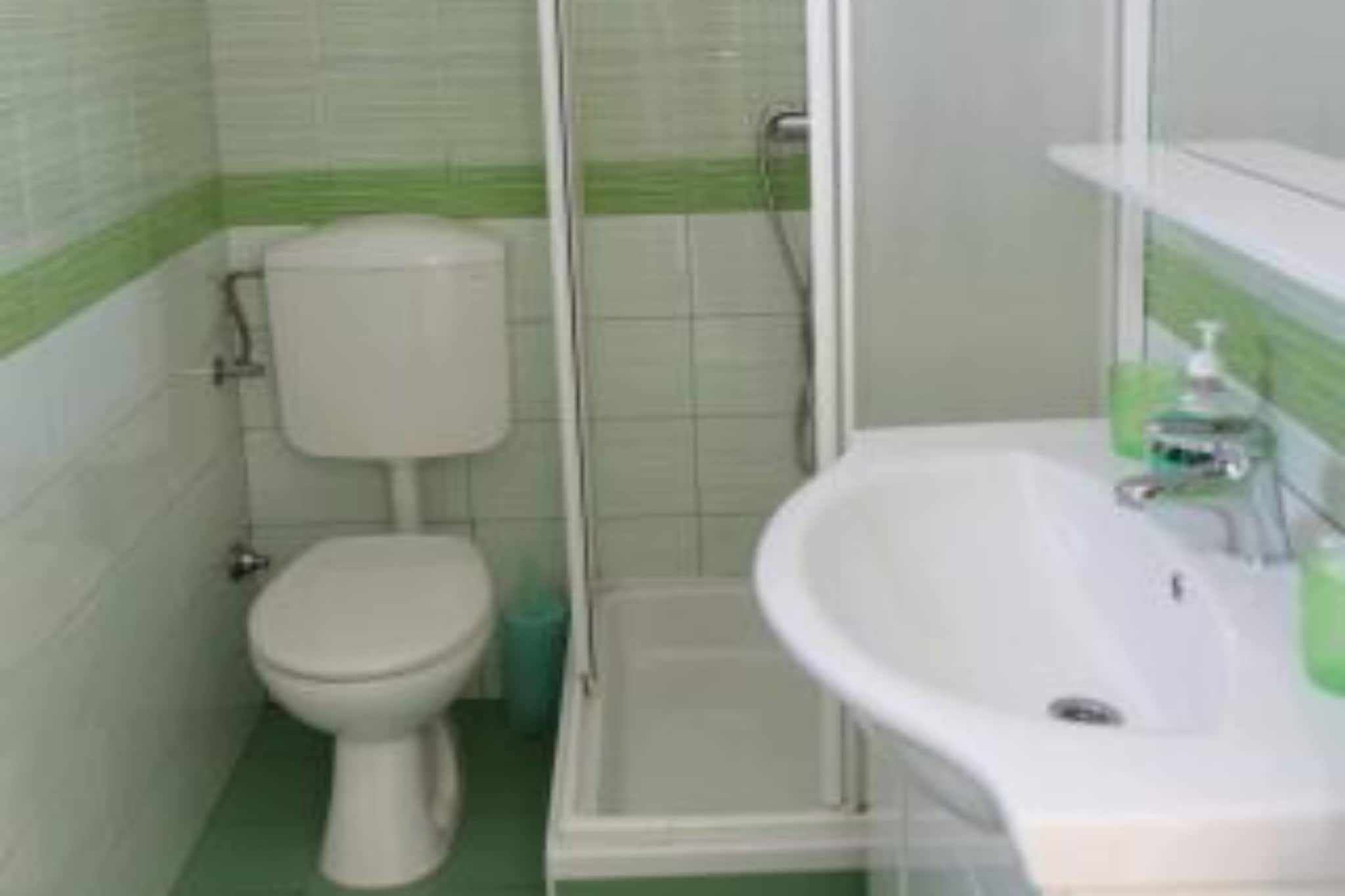 Three Bedroom Apartment A4+2