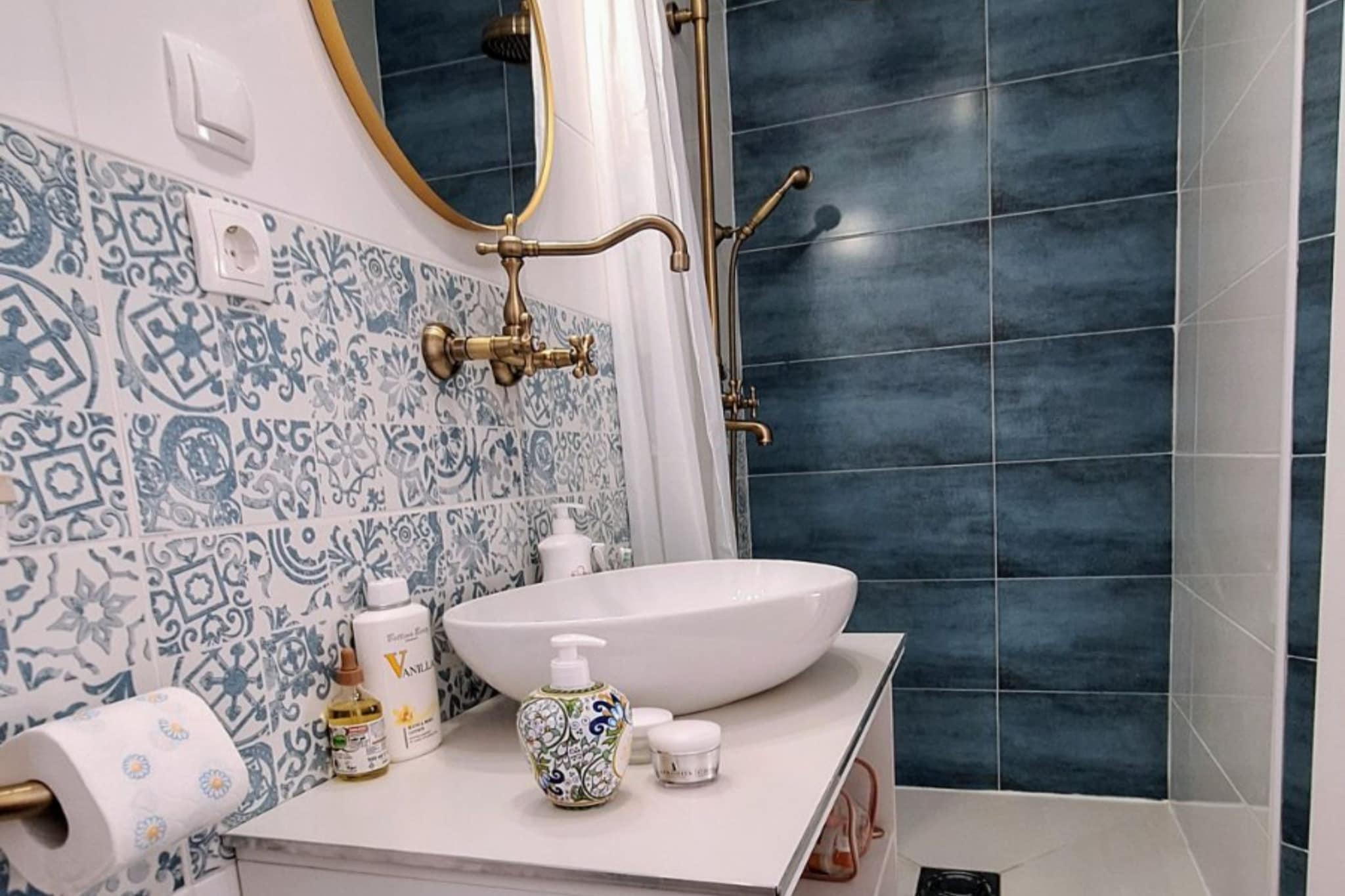 La Casa Nostra Apartments -  Classic 1 Bedroom Apt-Salle de bain