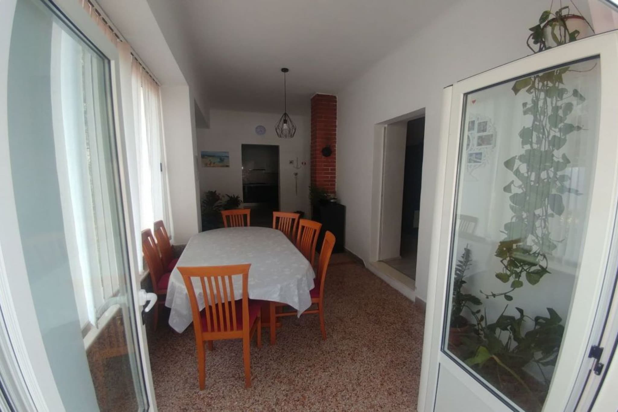 Four Bedroom Holiday Home With Terrace & Sea View