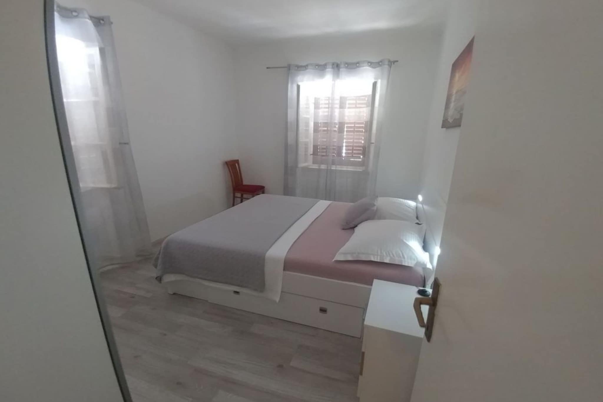 Four Bedroom Holiday Home With Terrace & Sea View-Slaapkamer