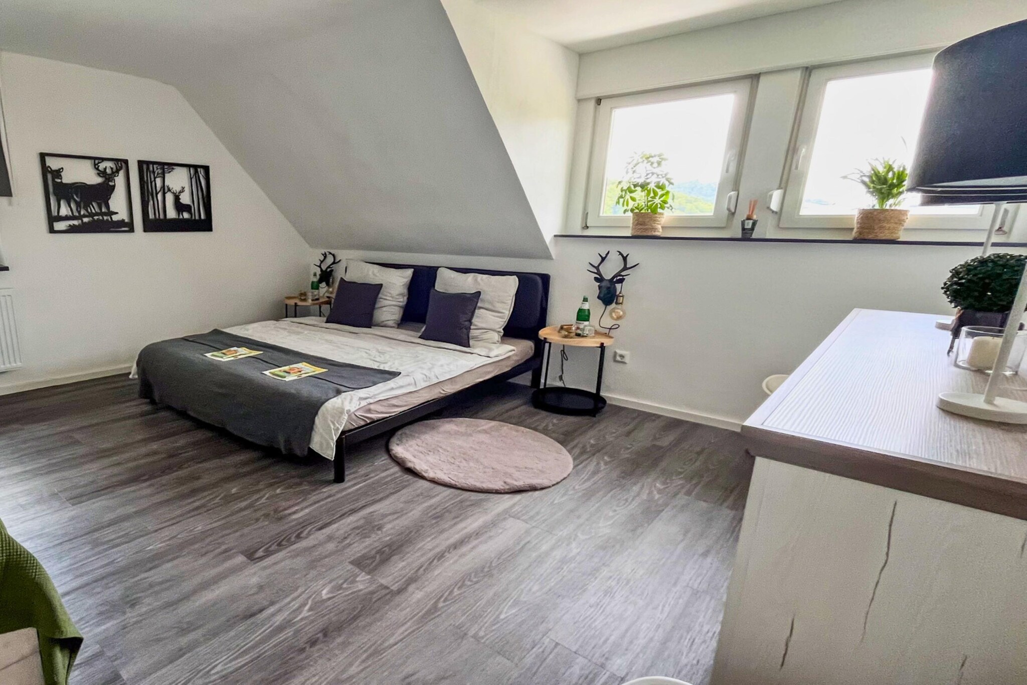 Bed Room