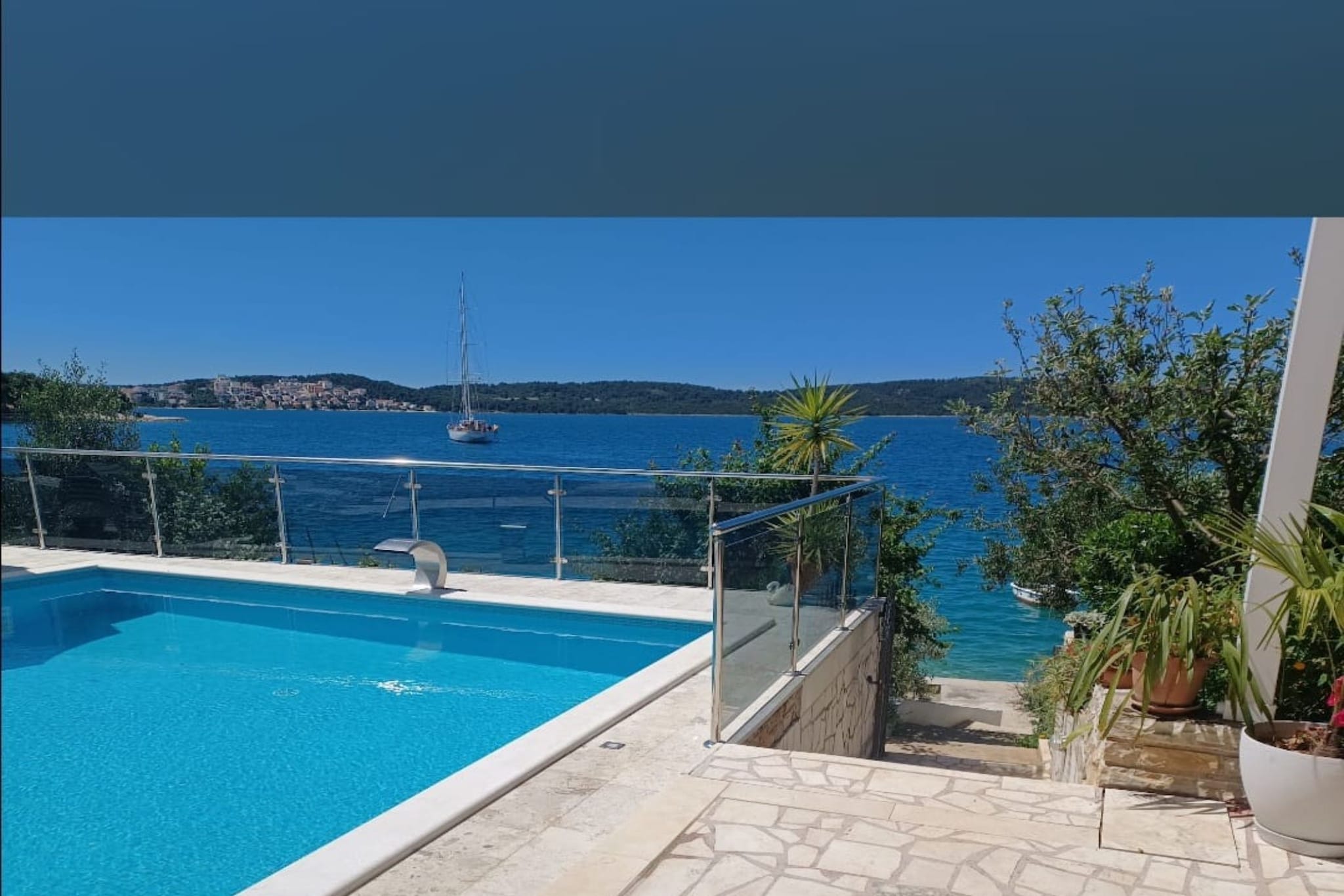 Three- Bedroom Apartment With Sea View A3-Swimming pool