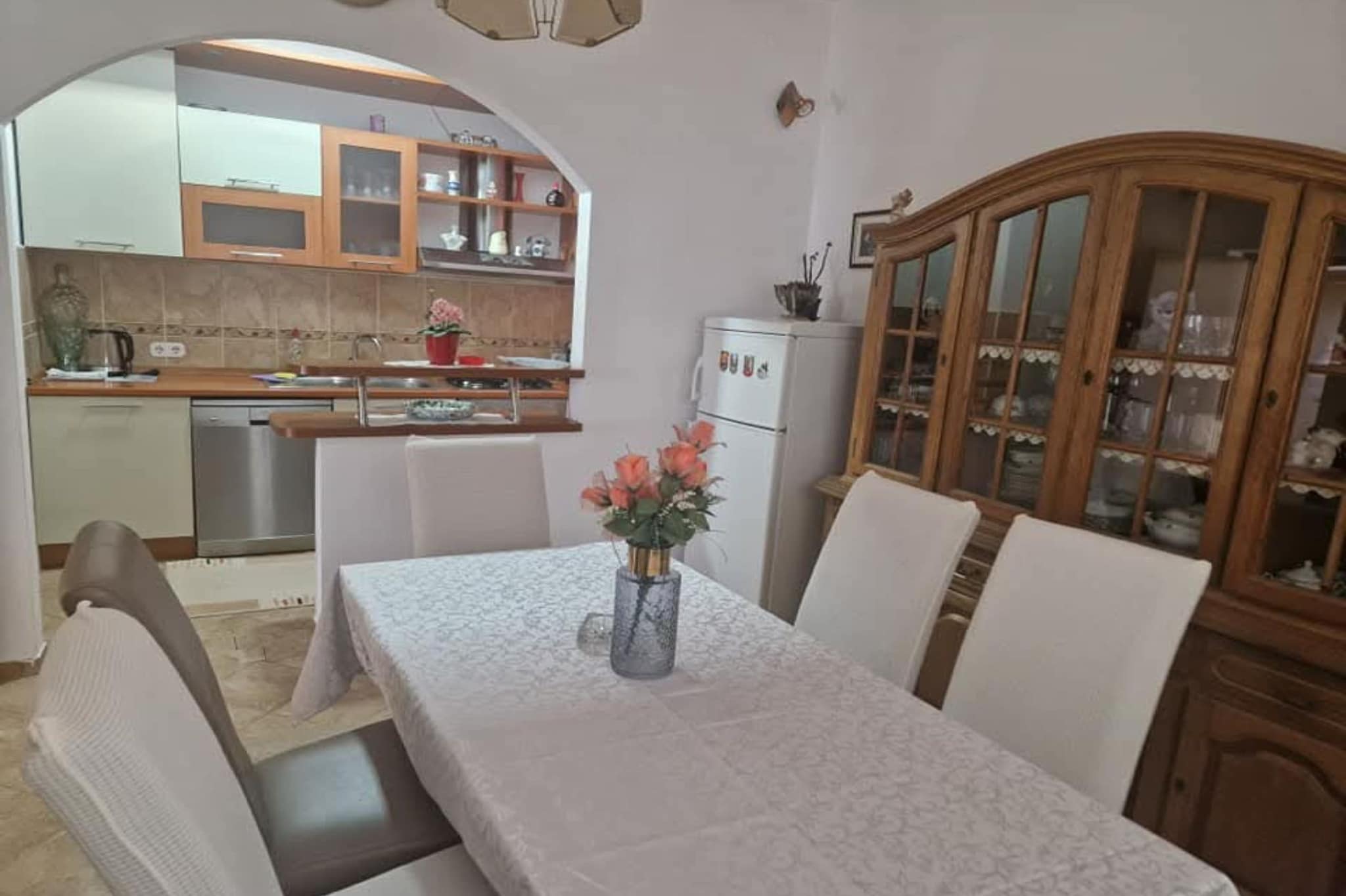 Three-Bedroom Apartment With Sea View A2-Salle à manger