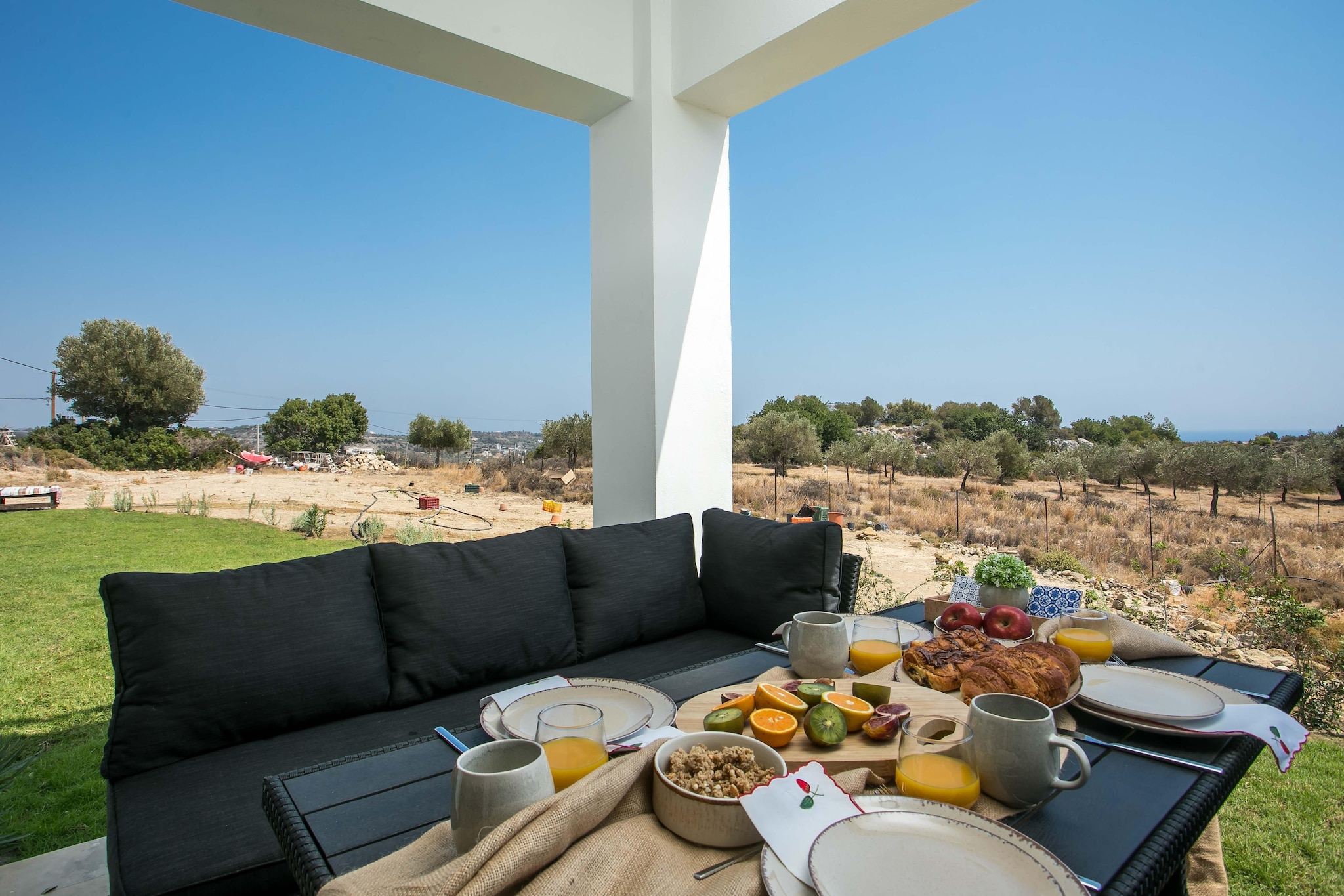 EMARMENE AGROTOURISTIC-Salle à manger