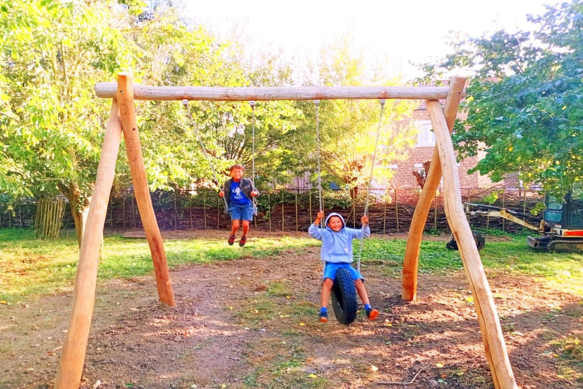 Huis van de raaf-Jardins en été