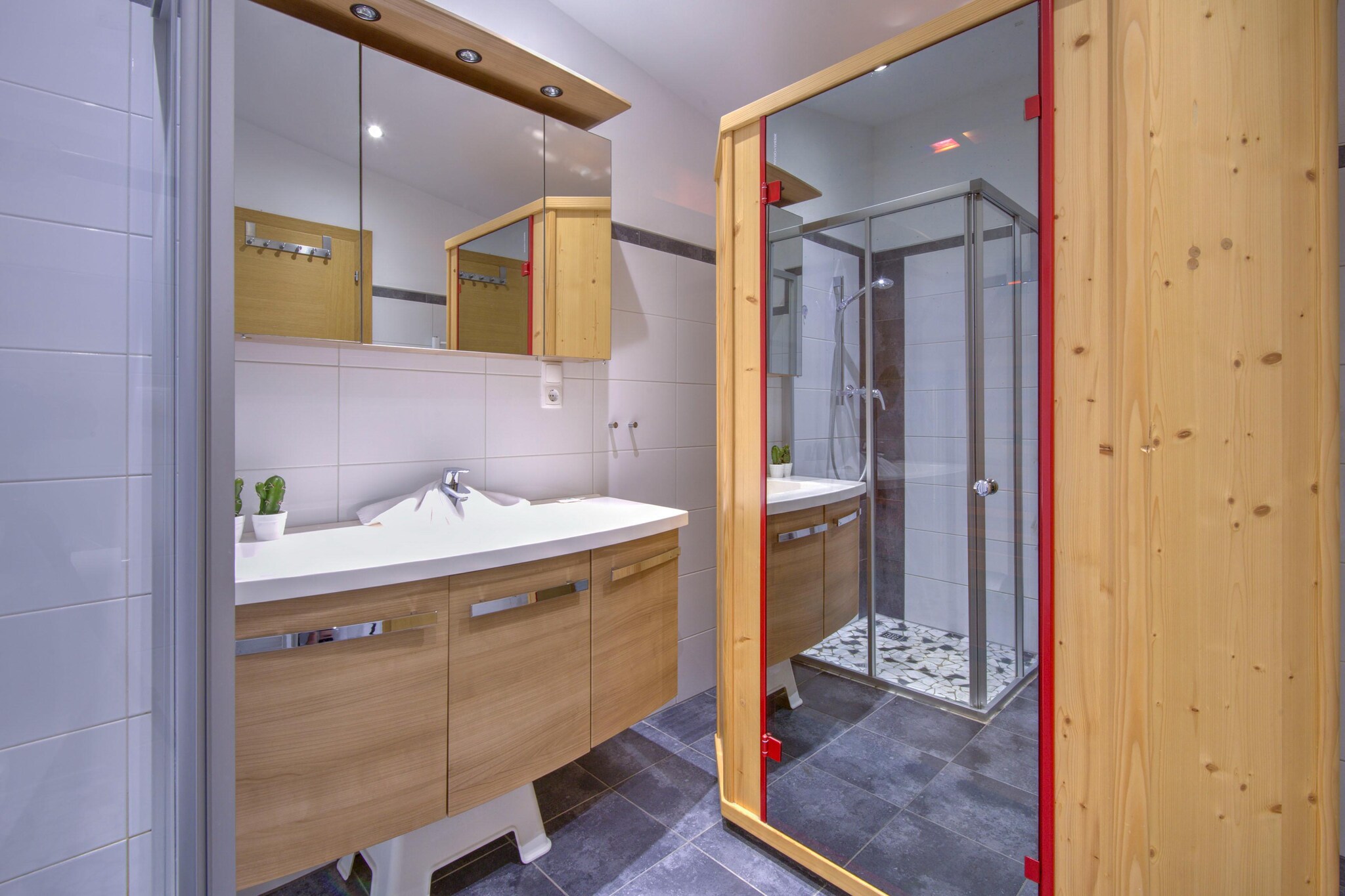 Vicky Apartment Top 11-Badezimmer