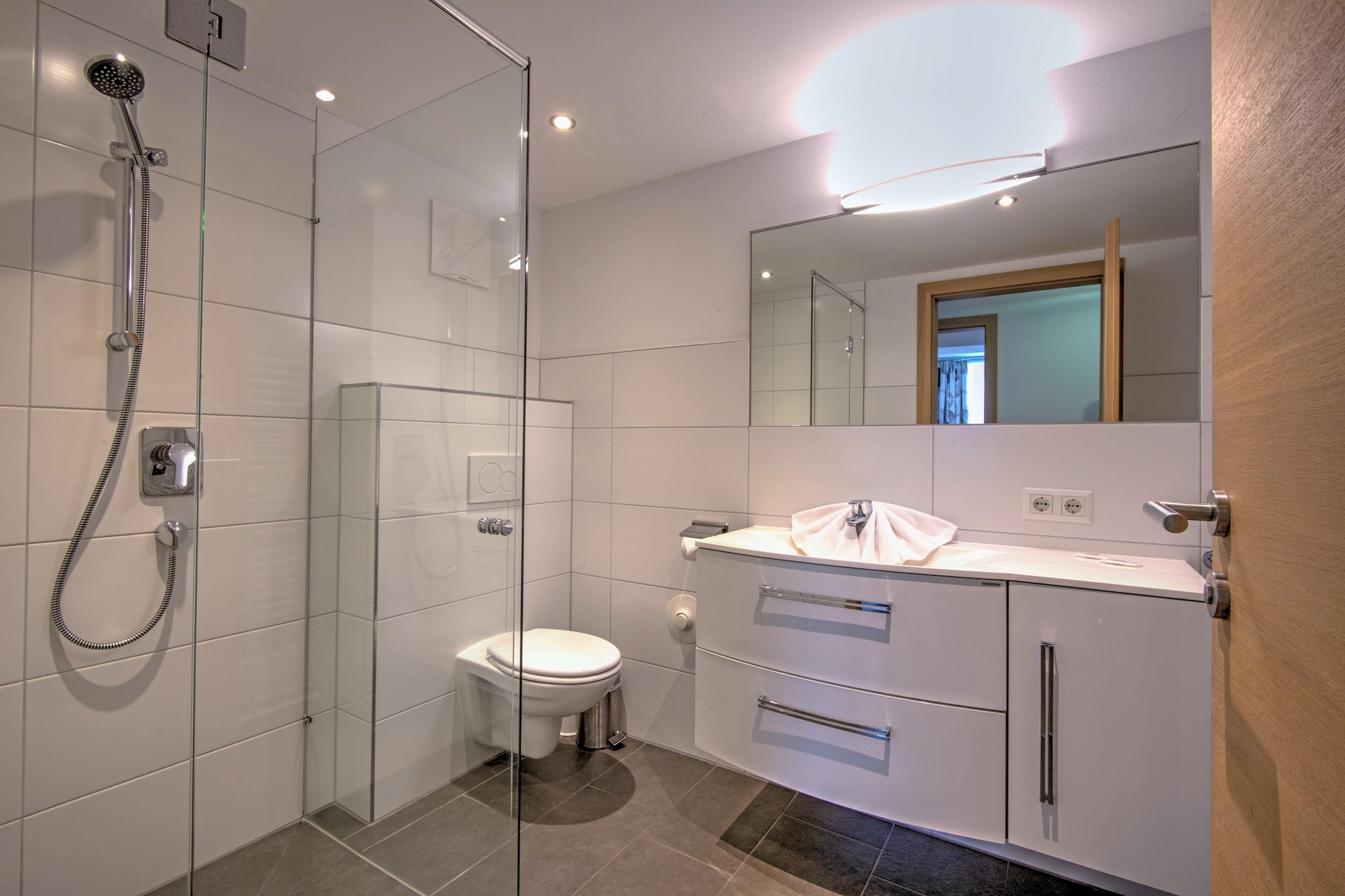 Brunner Apartment Top 3-Salle de bain