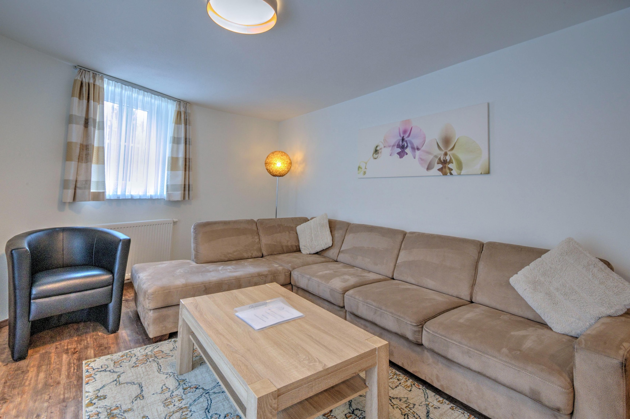 Brunner Apartment Top 3-Salon