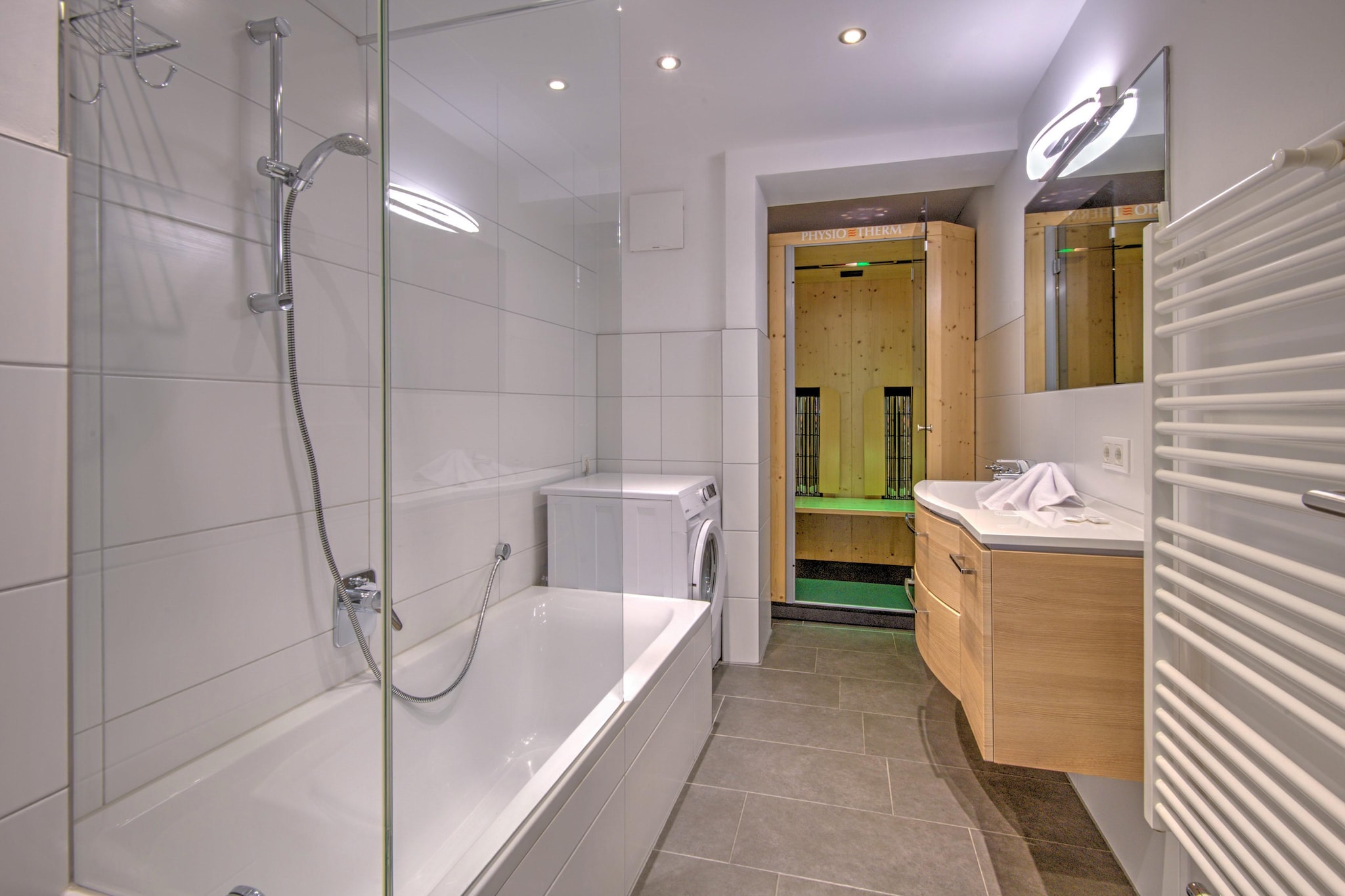 Brunner Apartment Top 3-Salle de bain