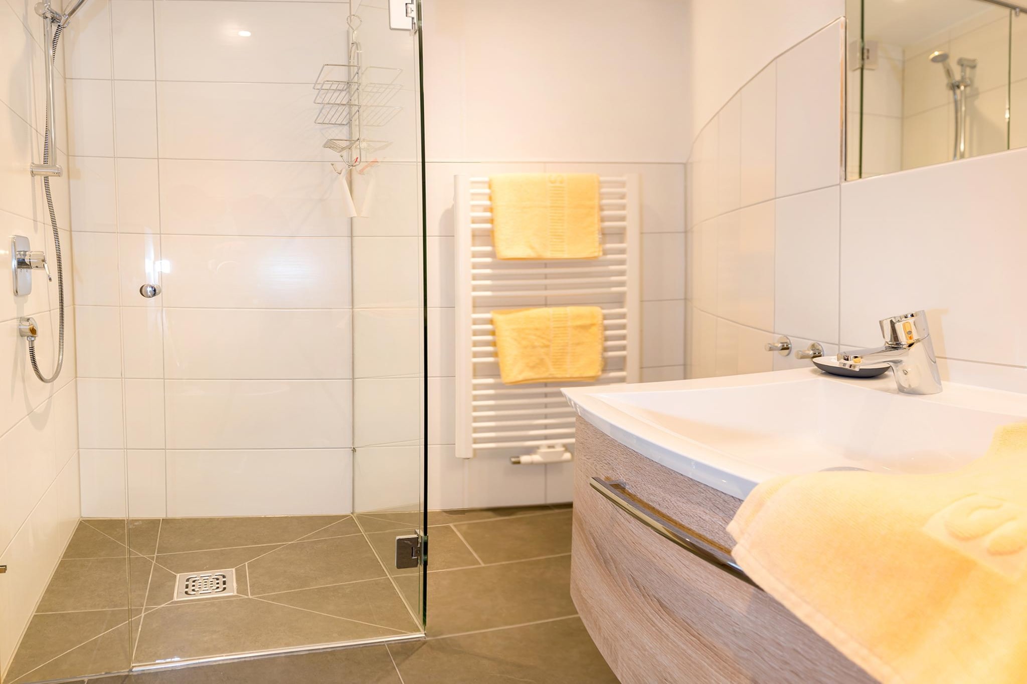 Brunner Apartment Top 5-Salle de bain